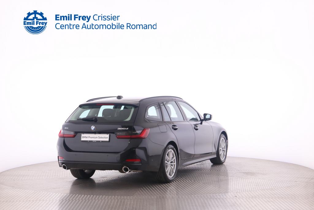 BMW 320d xDrive Touring-image-1