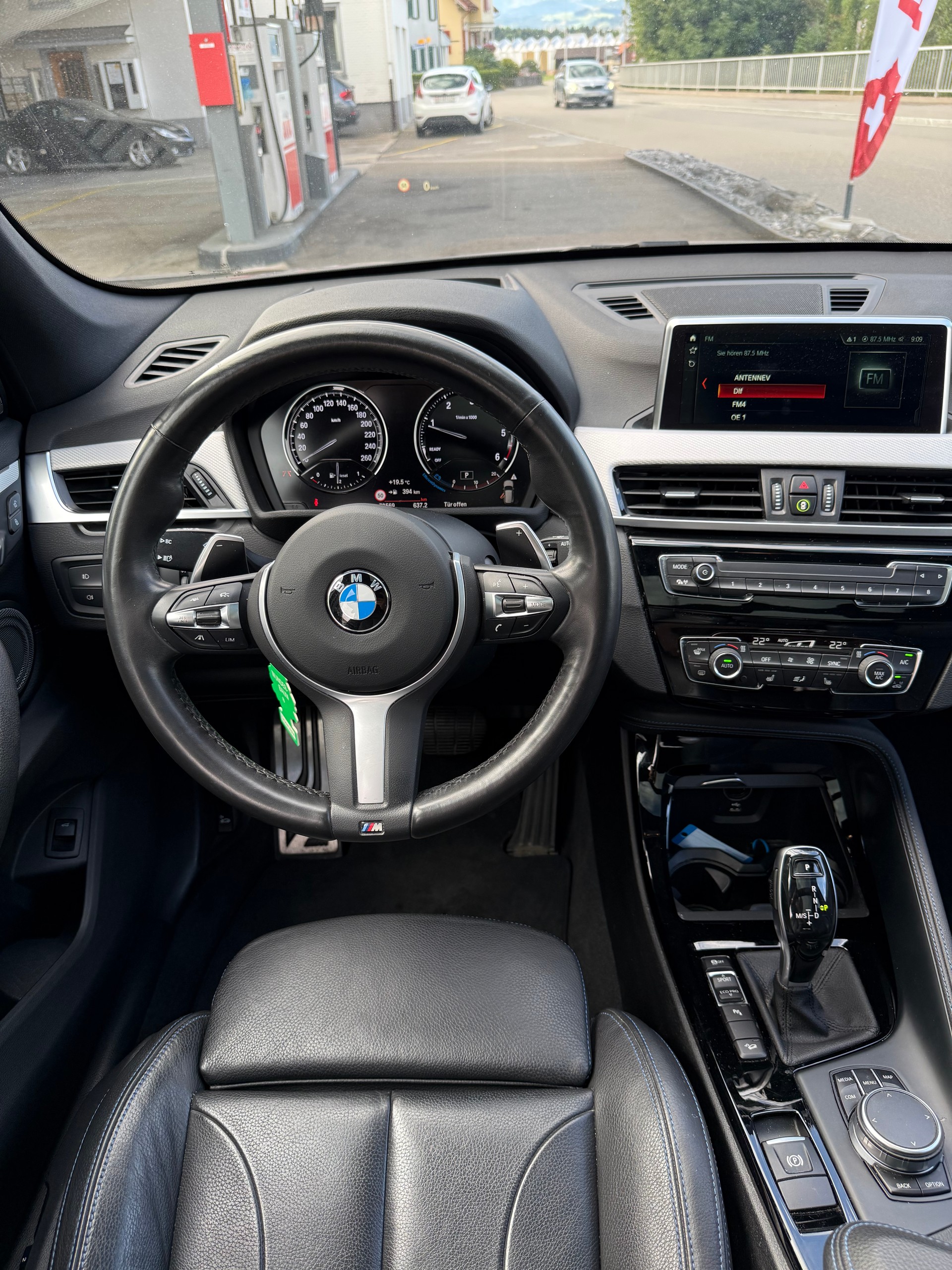 BMW X1 xDrive 20d M Sport Steptronic-image-7