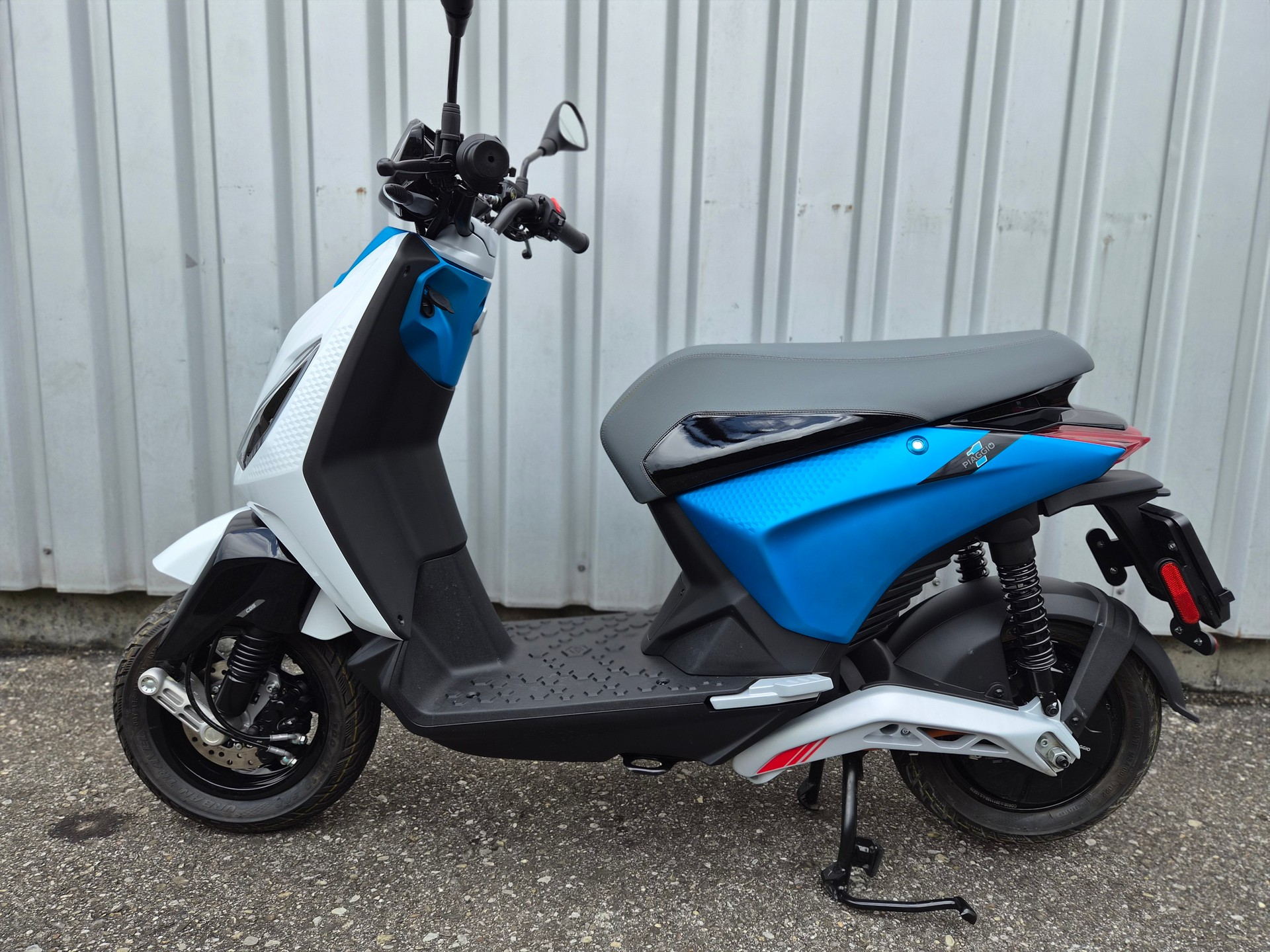 PIAGGIO Piaggio 1 Active 60km/h KUNDENAUFTRAGFull Electric-image-12