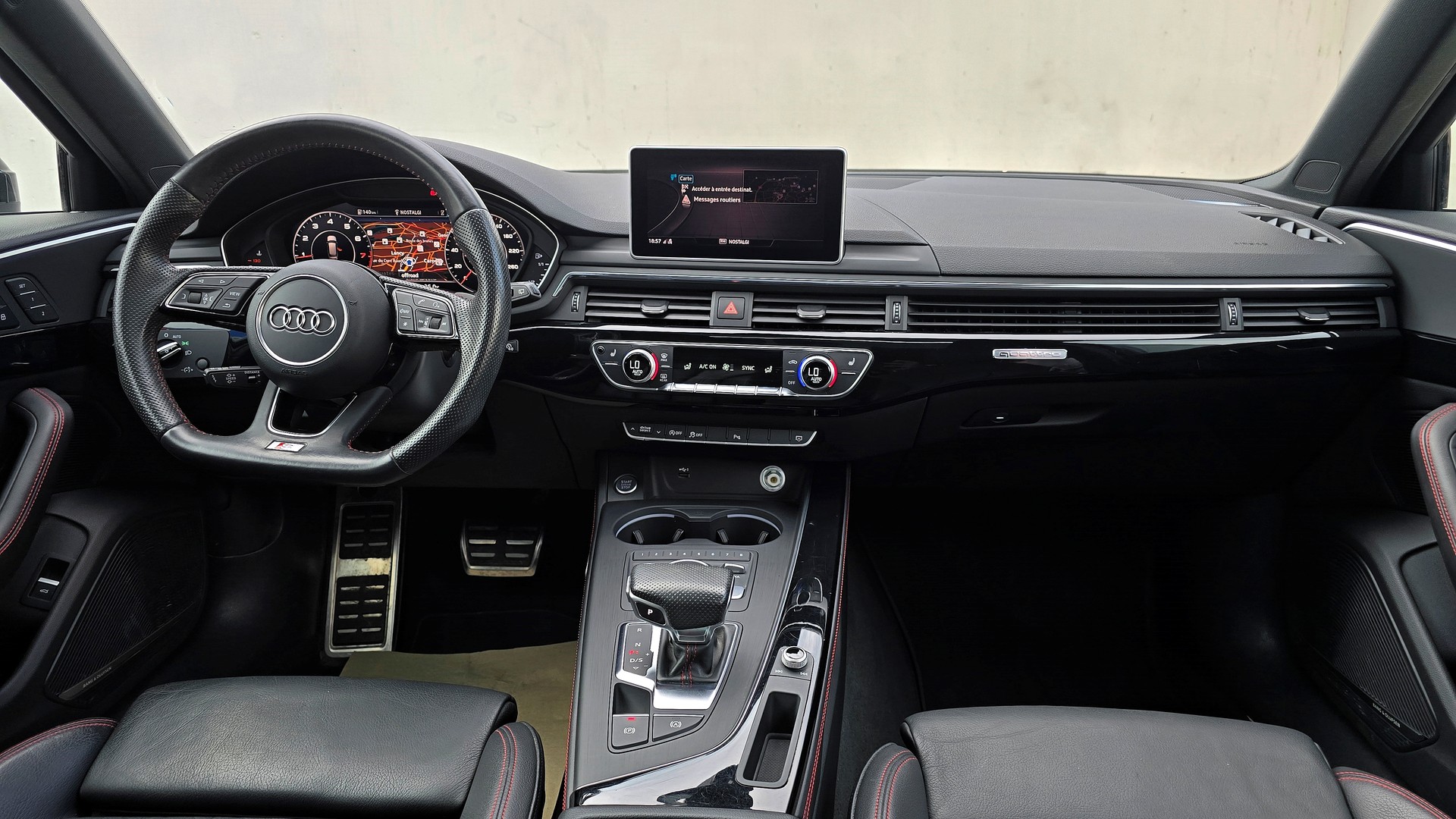 AUDI 2.0 TFSI 252 Sport quattro S-Tronic-image-12