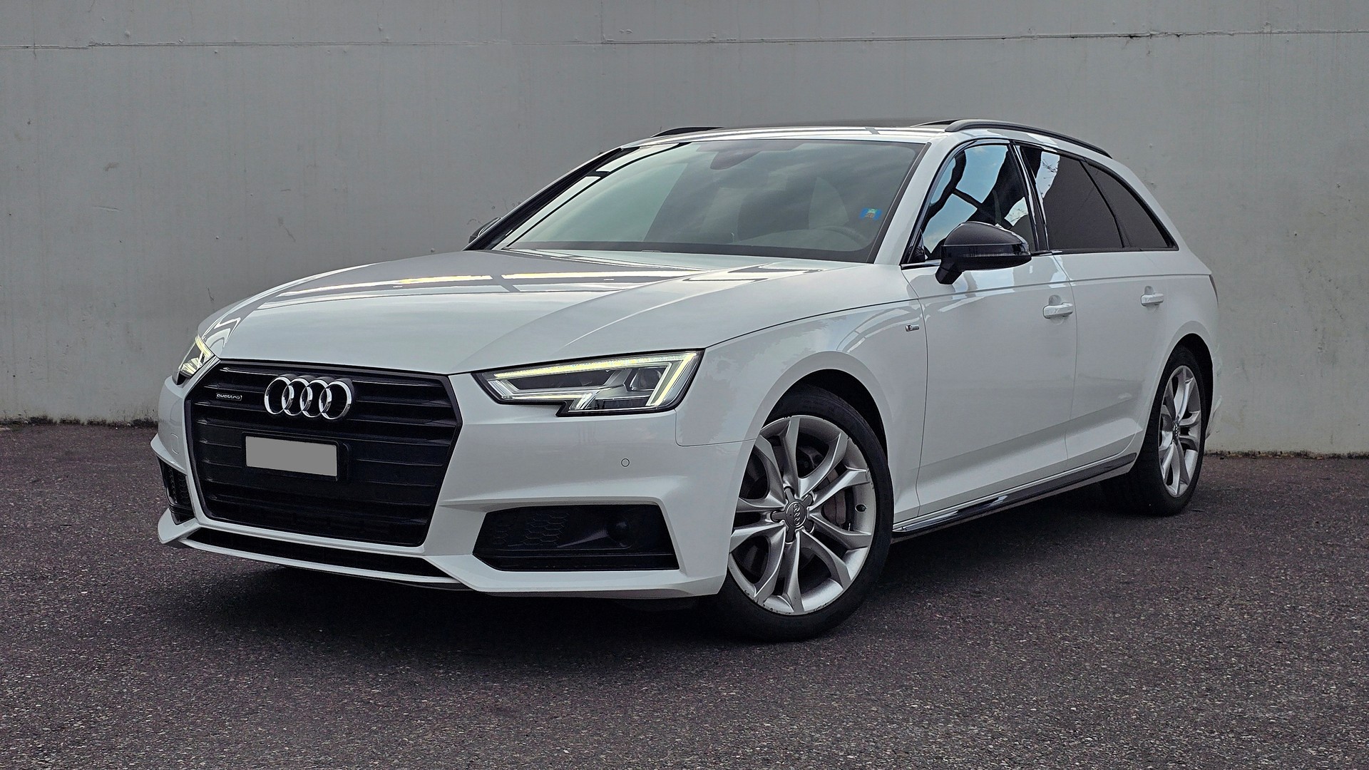 AUDI 2.0 TFSI 252 Sport quattro S-Tronic-image-0