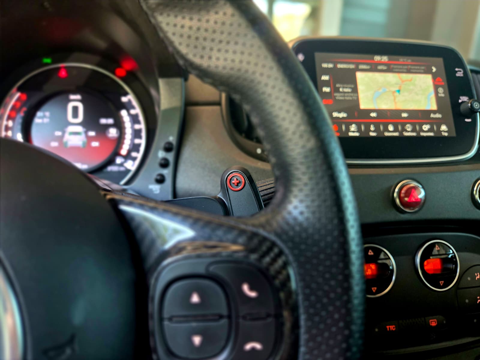 FIAT 595 1.4 16V Turbo Abarth Esseesse Dualogic-image-10