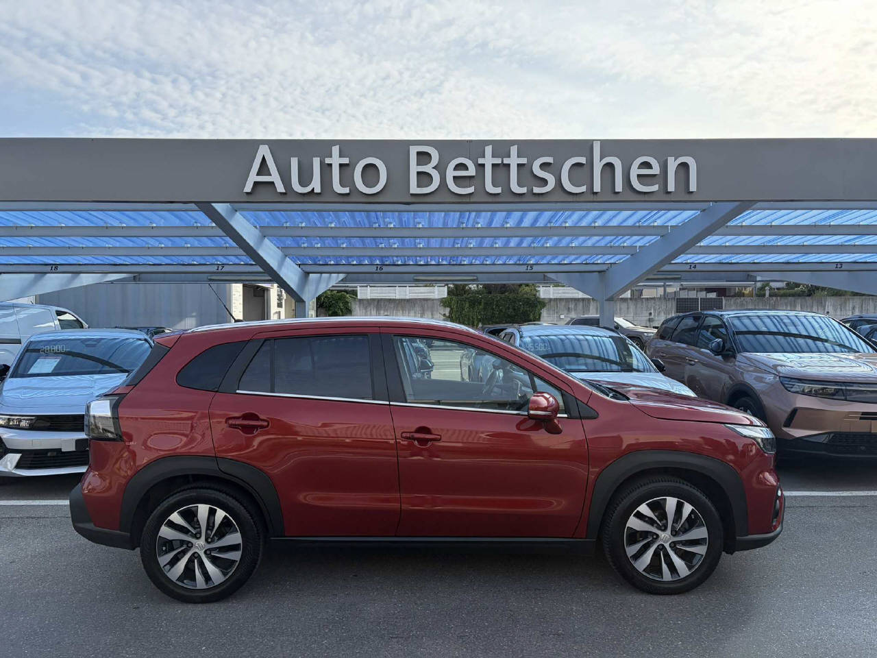 SUZUKI S-Cross 1.5 Compact Top Hybrid 4x4-image-3