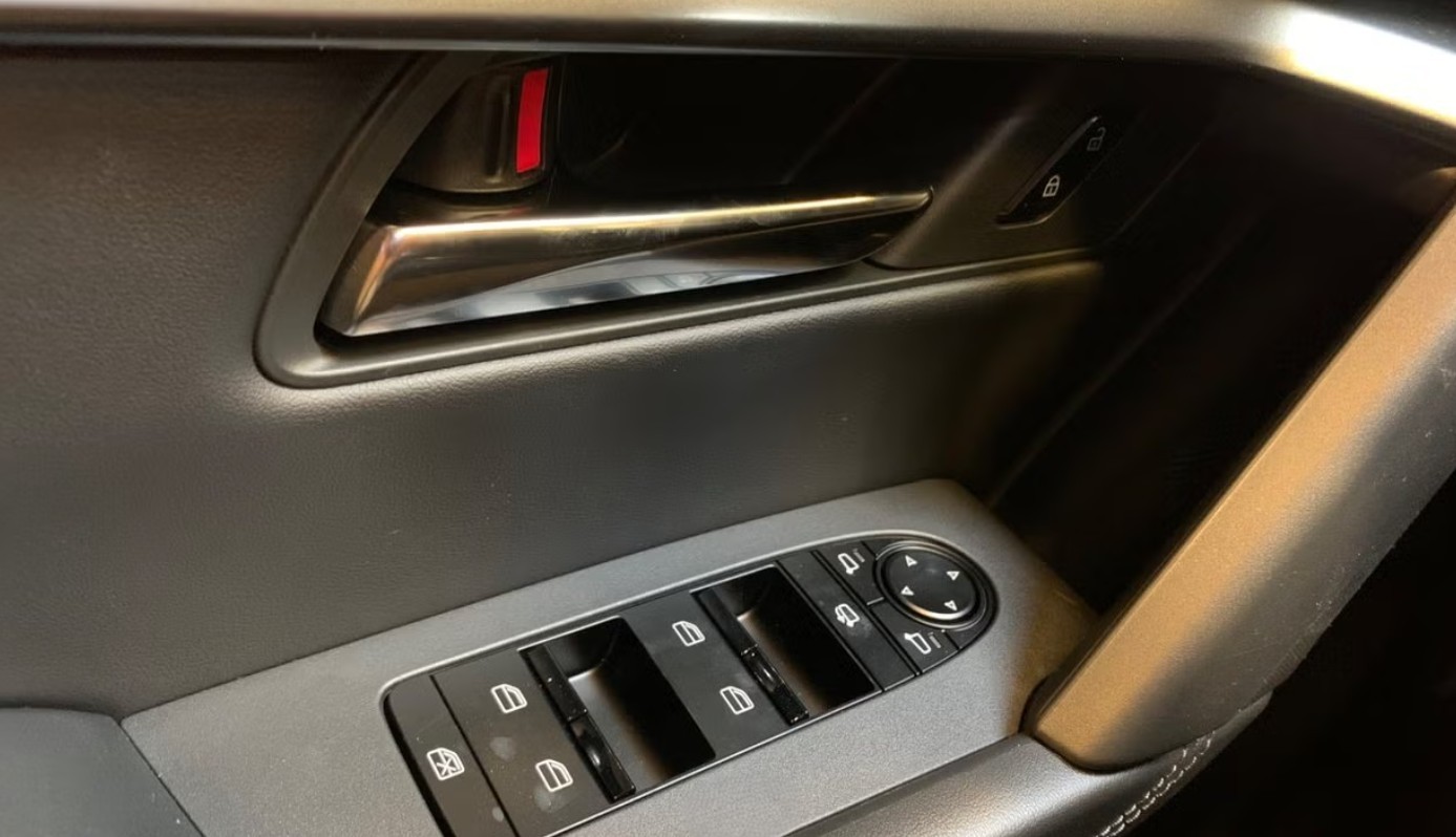 MAZDA CX-5 e-Skyactiv-G 165 Center-line AWD Automat-image-14