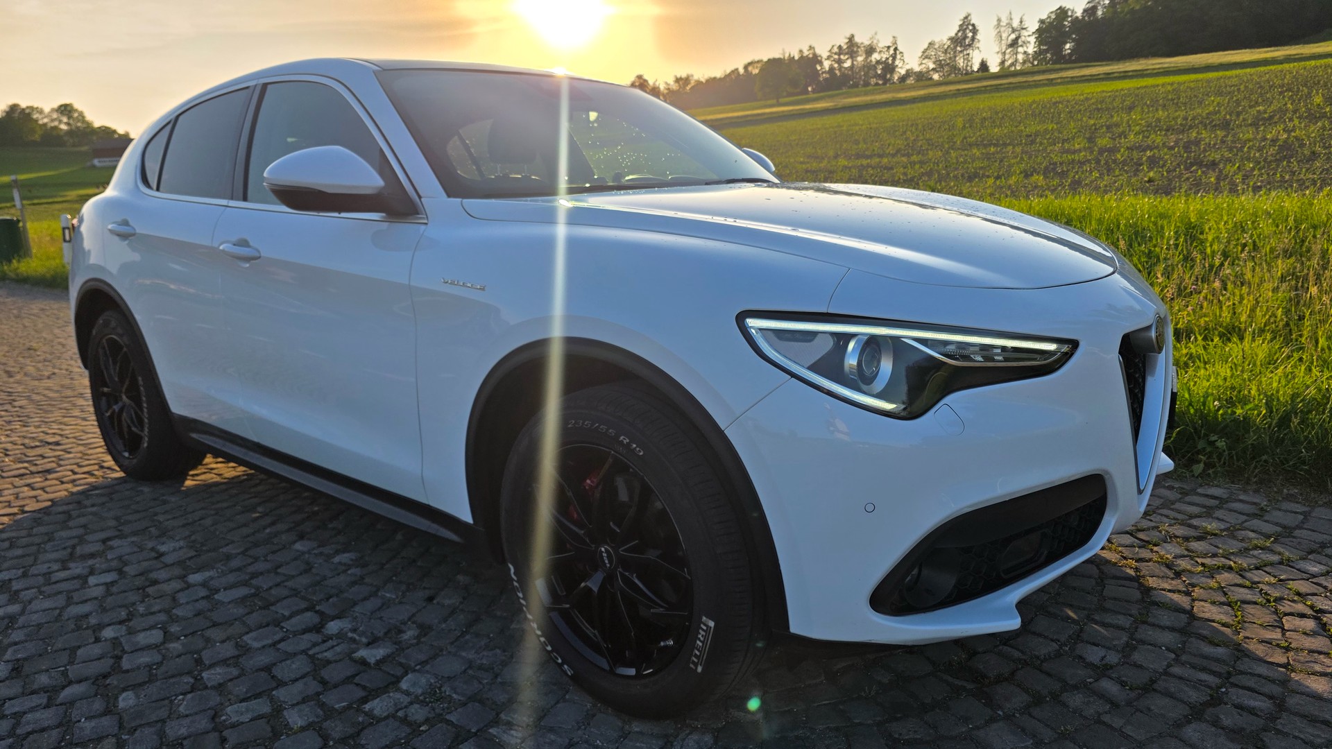 ALFA ROMEO 2.2 D Q4 210 Executive-image-3