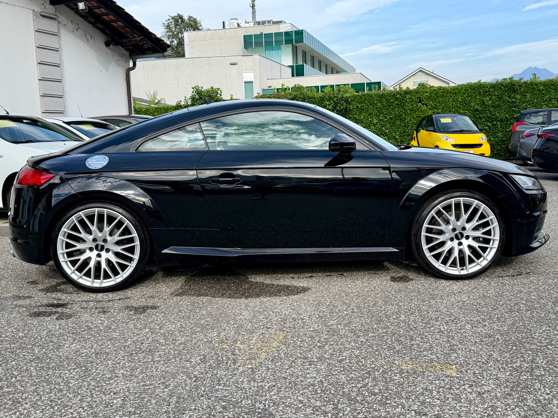 AUDI TTS Coupé 2.0 TFSI quattro S-tronic-image-4