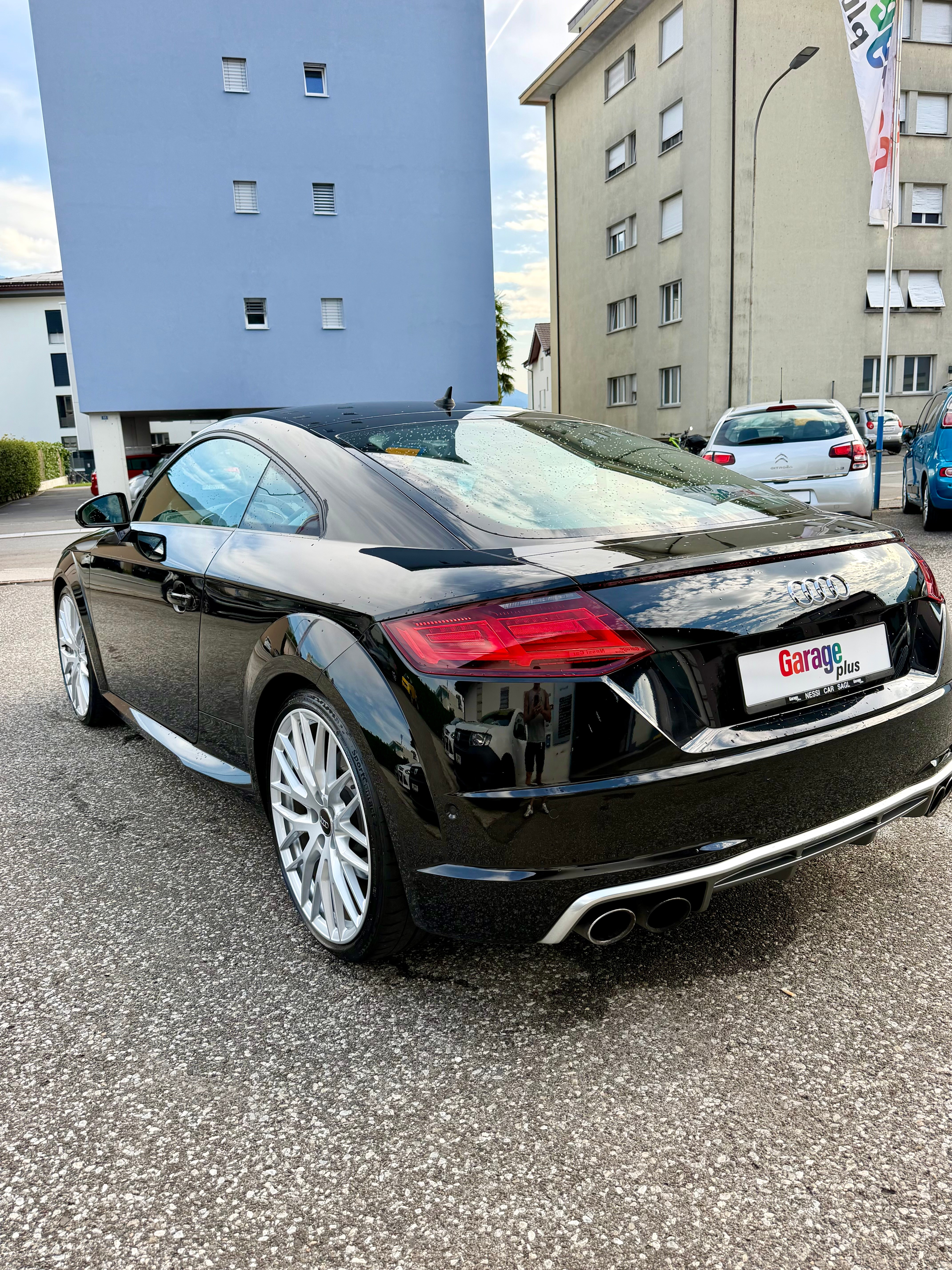 AUDI TTS Coupé 2.0 TFSI quattro S-tronic — slika 4