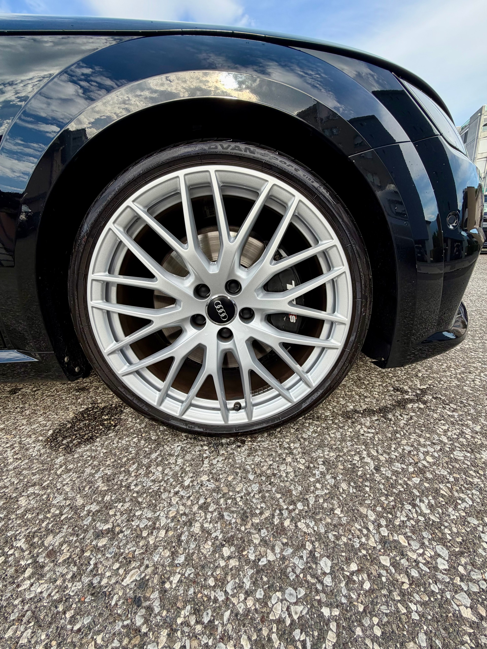 AUDI TTS Coupé 2.0 TFSI quattro S-tronic-image-6