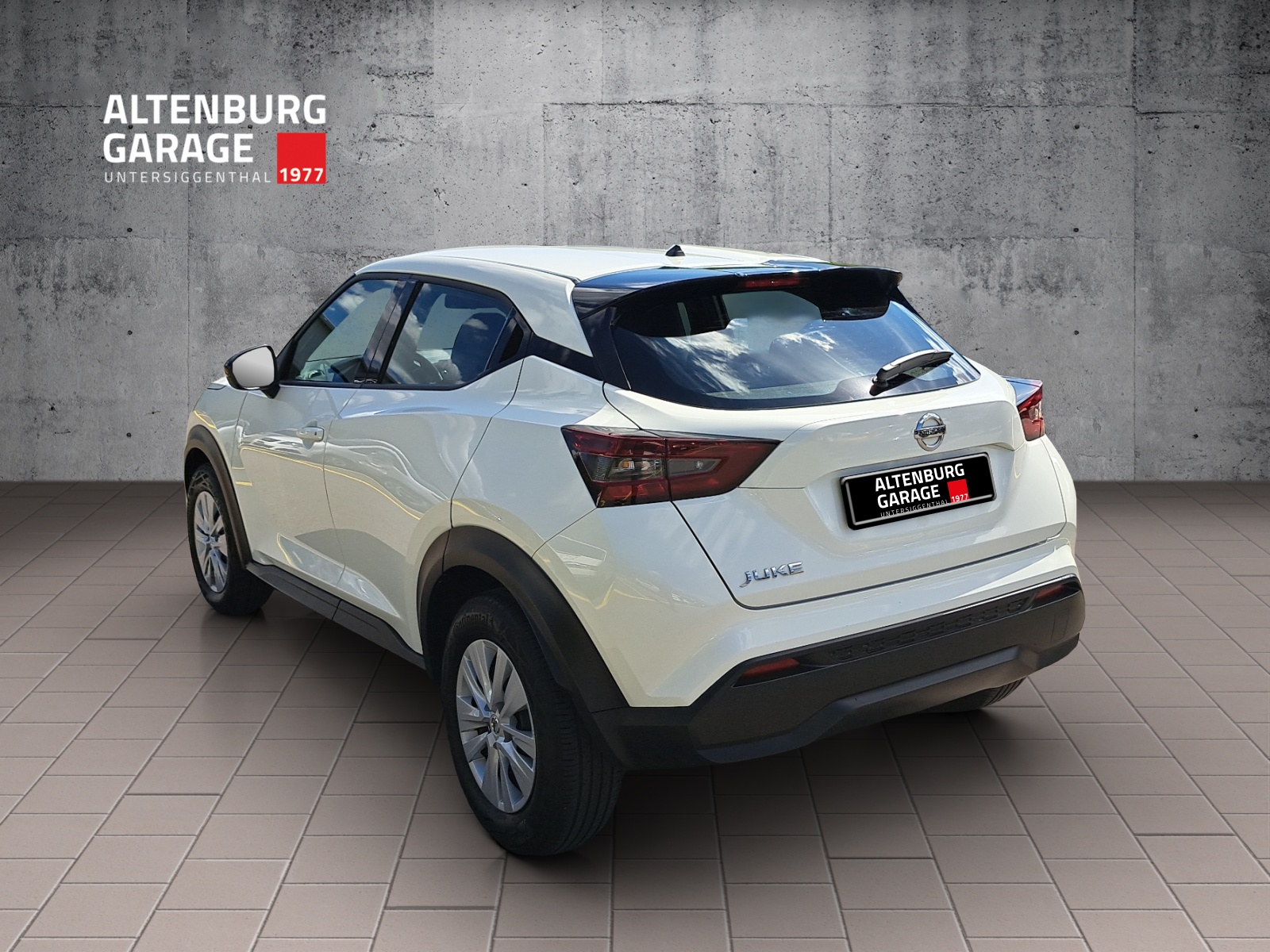 NISSAN Juke 1.0 DIG-T Visia-image-2