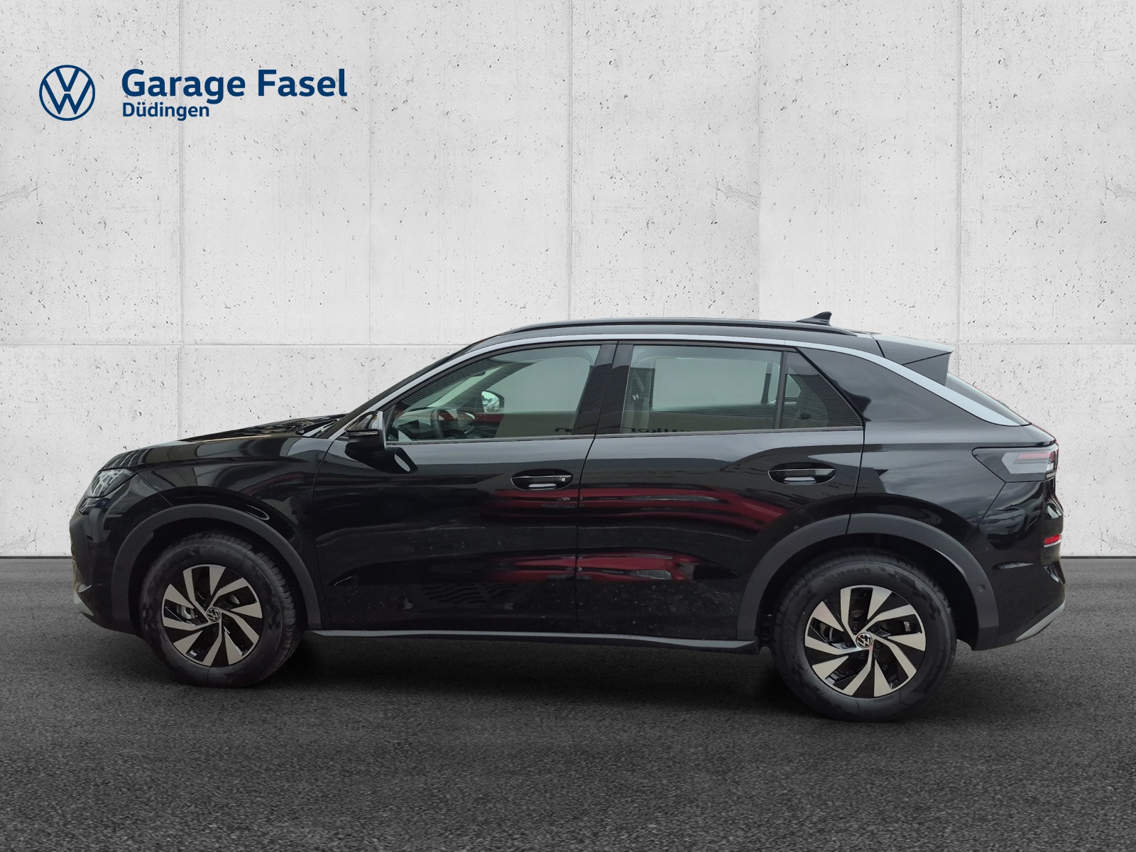 VW T-Roc 1.5 eTSI mHEV Trend DSG-image-1