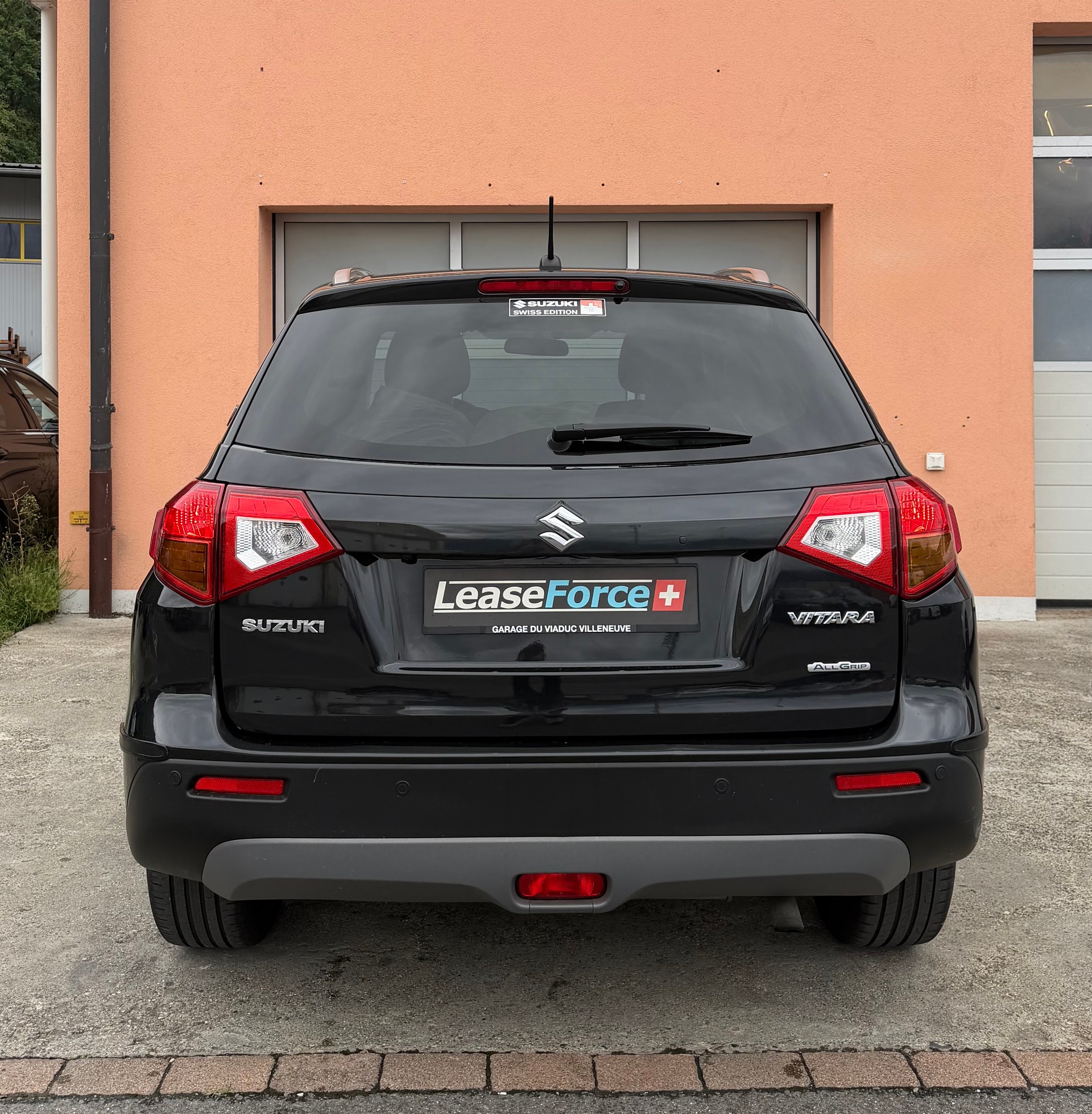 SUZUKI Vitara 1.4 Boosterjet Sergio Cellano Top Automatic-image-5