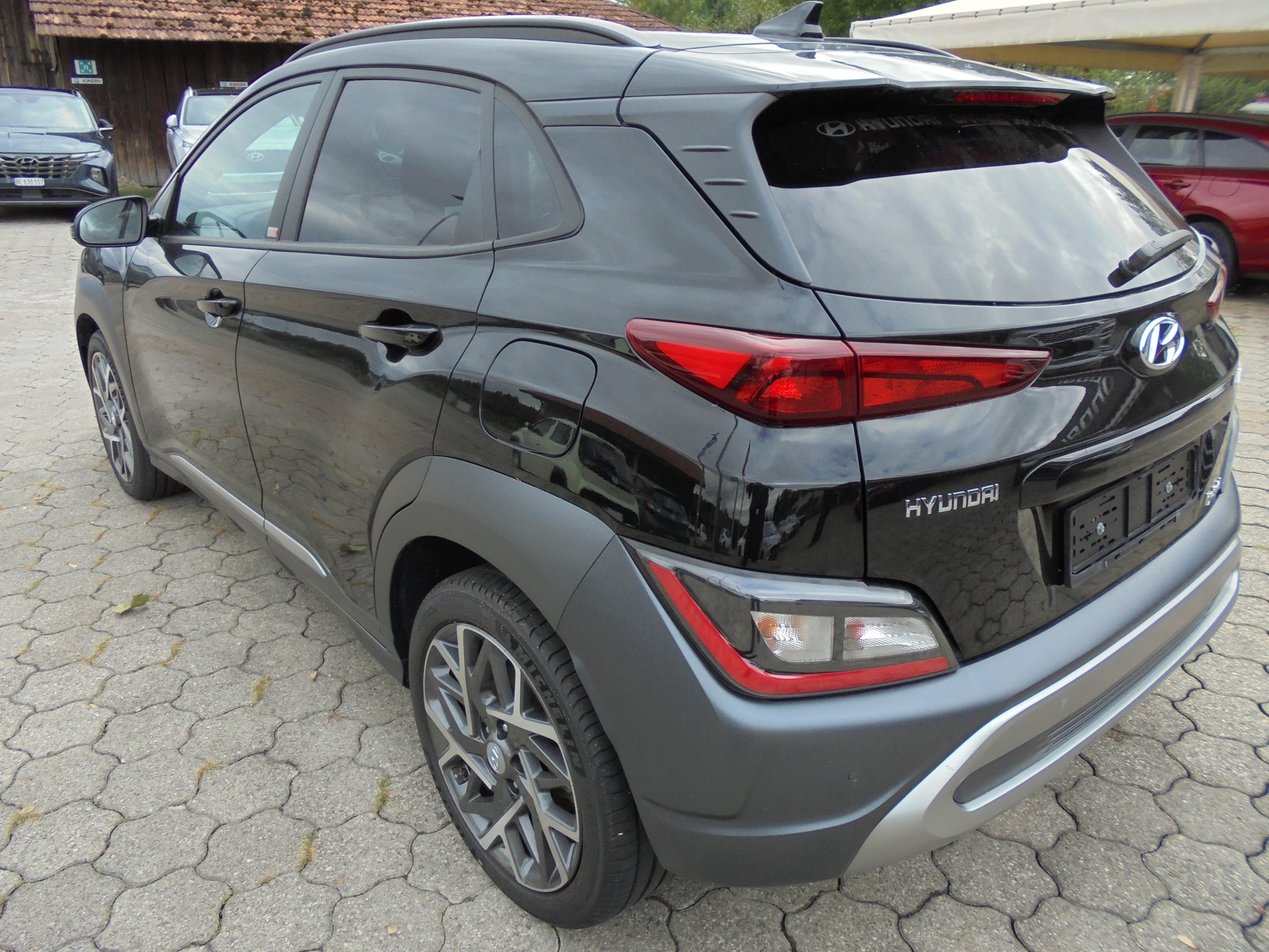 HYUNDAI Kona 1.6 GDi HEV Amplia DCT-image-4
