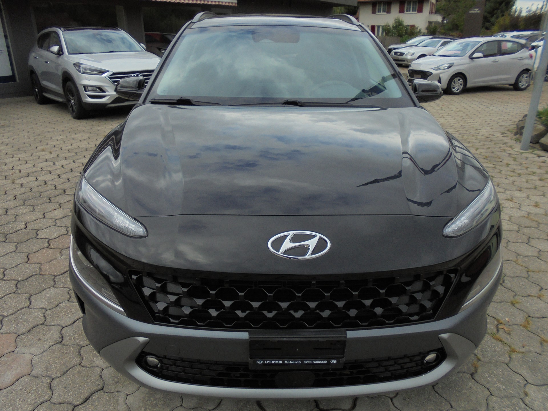 HYUNDAI Kona 1.6 GDi HEV Amplia DCT-image-2