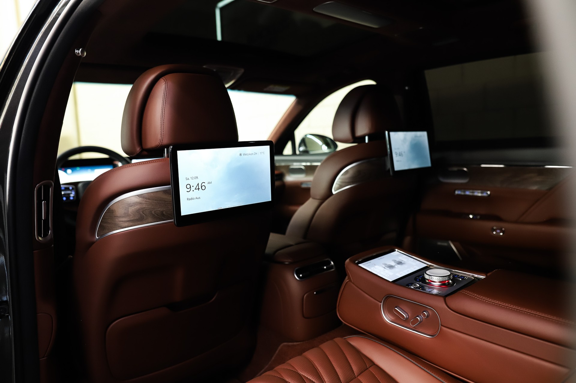 GENESIS G90 Luxury *5 Plätzer*-image-18