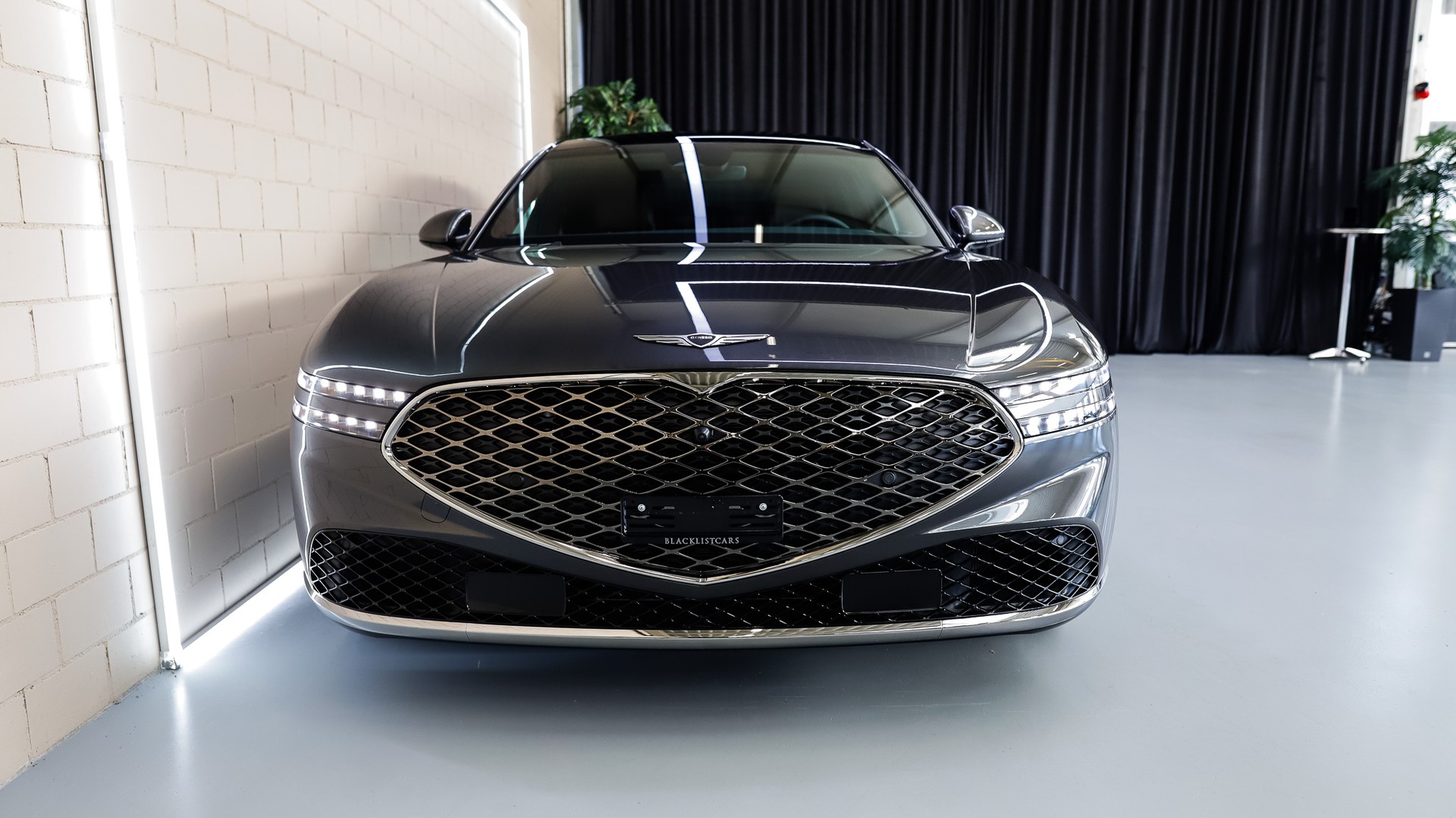 GENESIS G90 Luxury *5 Plätzer*-image-2