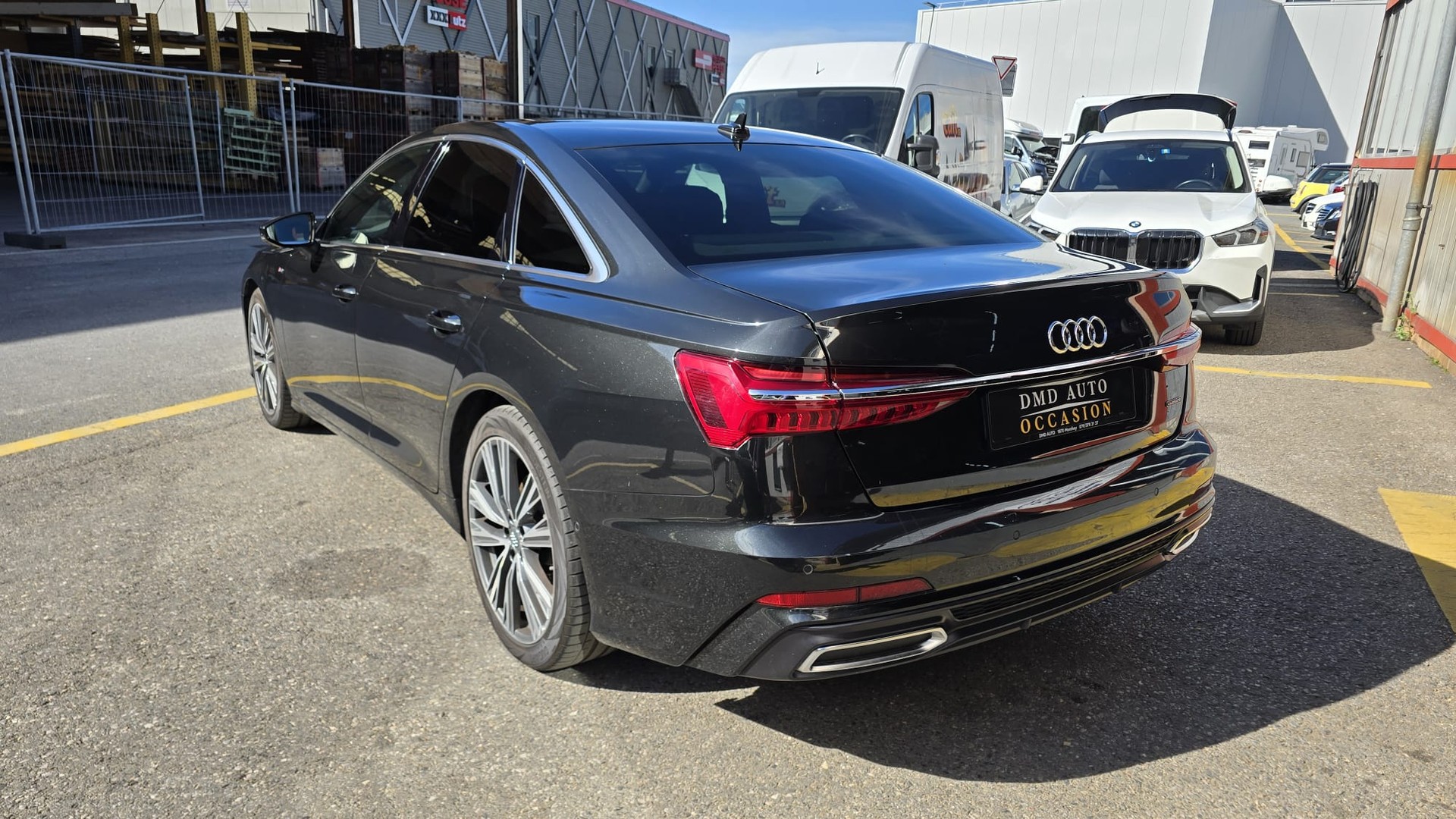 AUDI A6 Limousine 55 TFSI Design quattro S-tronic-image-3