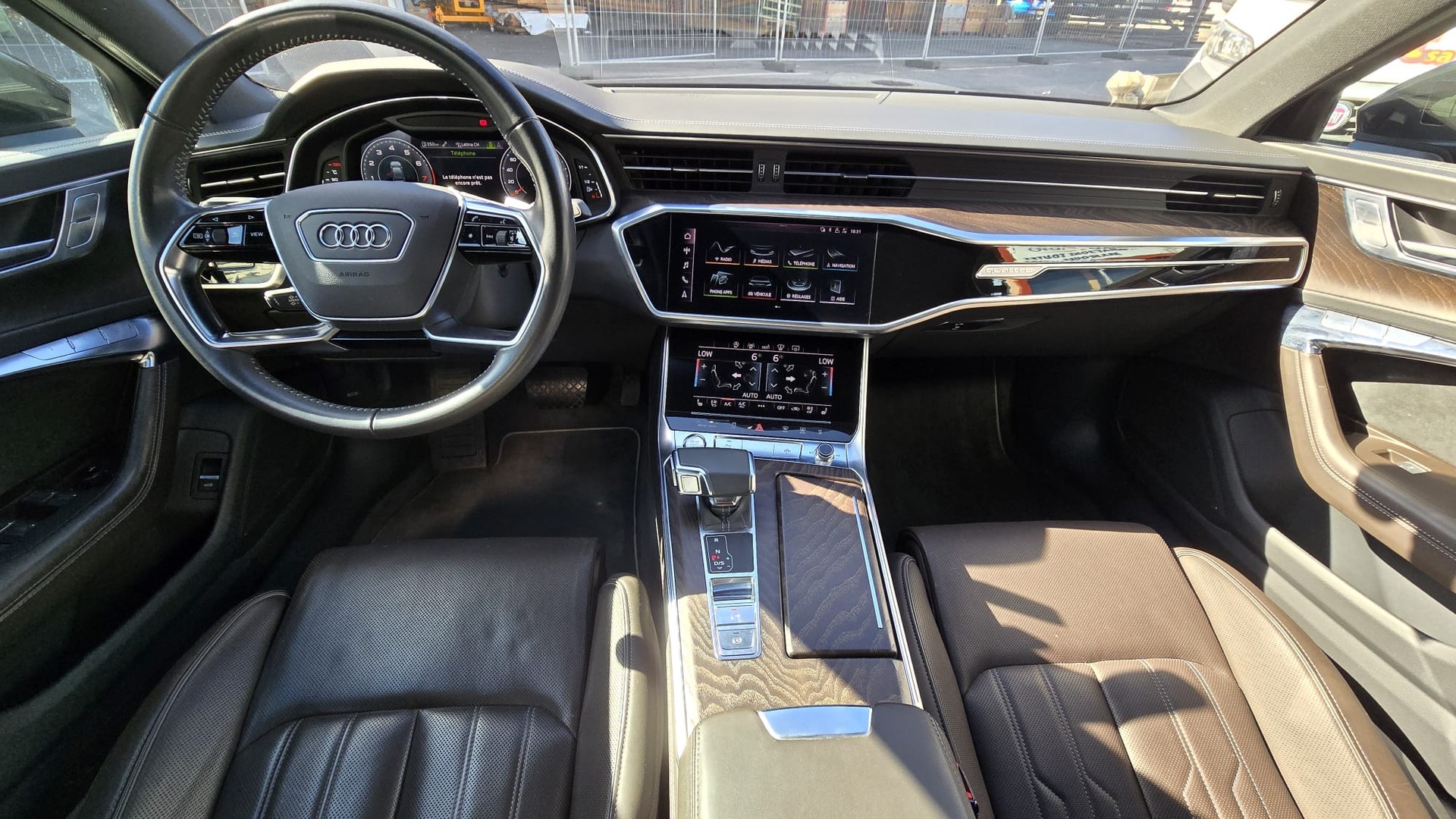 AUDI A6 Limousine 55 TFSI Design quattro S-tronic-image-6