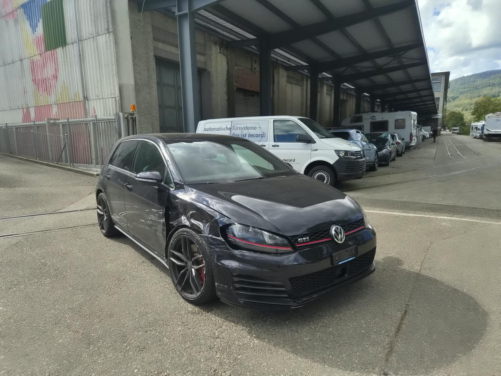 VW Golf 2.0 TSI GTI Performance DSG-image-0