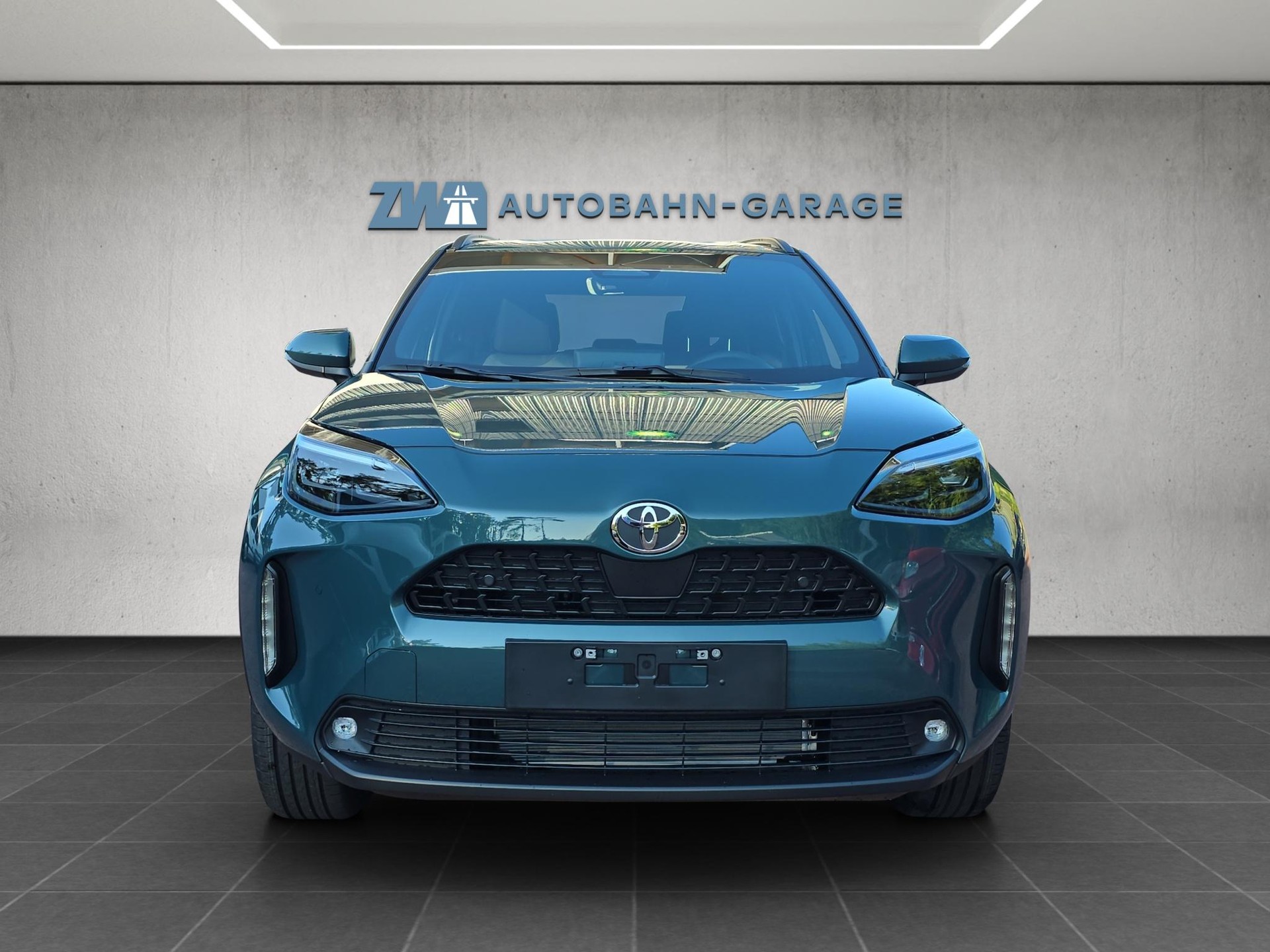 TOYOTA Yaris Cross 1.5 VVT-i HSD Trend AWD-i-image-7