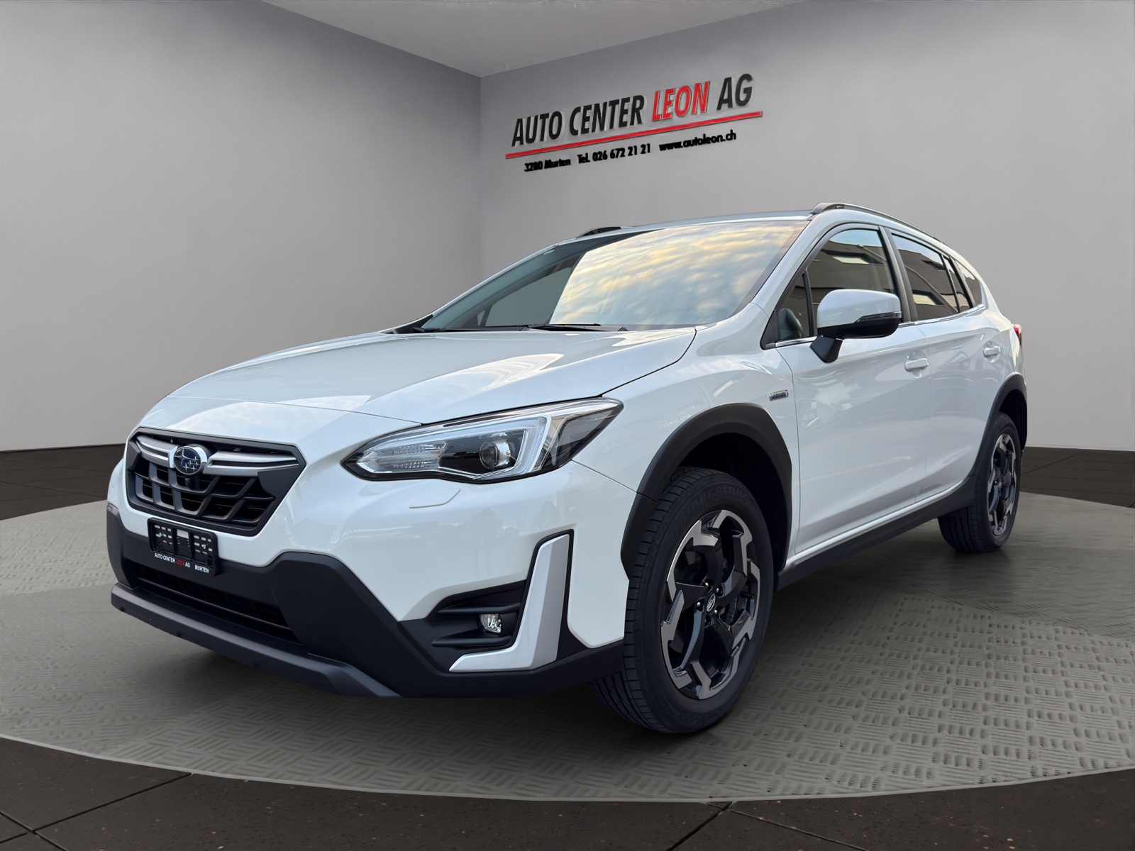 SUBARU XV 2.0 e-Boxer Swiss Plus AWD Lineartronic-image-1