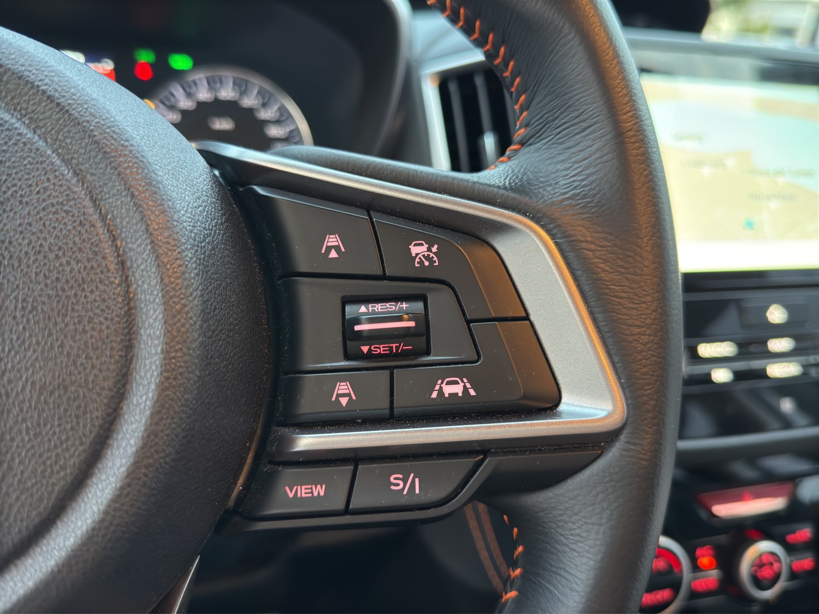 SUBARU XV 2.0 e-Boxer Swiss Plus AWD Lineartronic-image-26