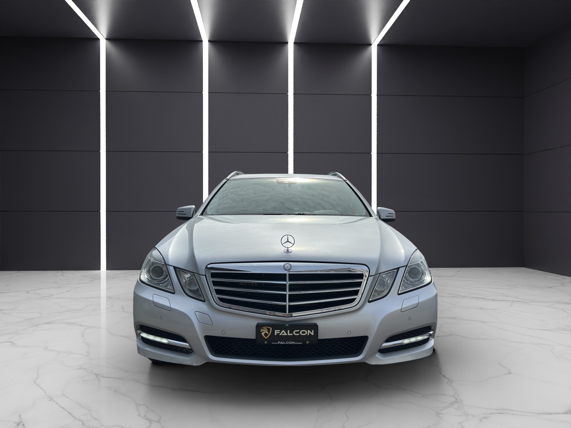 MERCEDES-BENZ E 350 CDI BlueEfficiency Elégance 4Matic 7G-Tronic-image-1