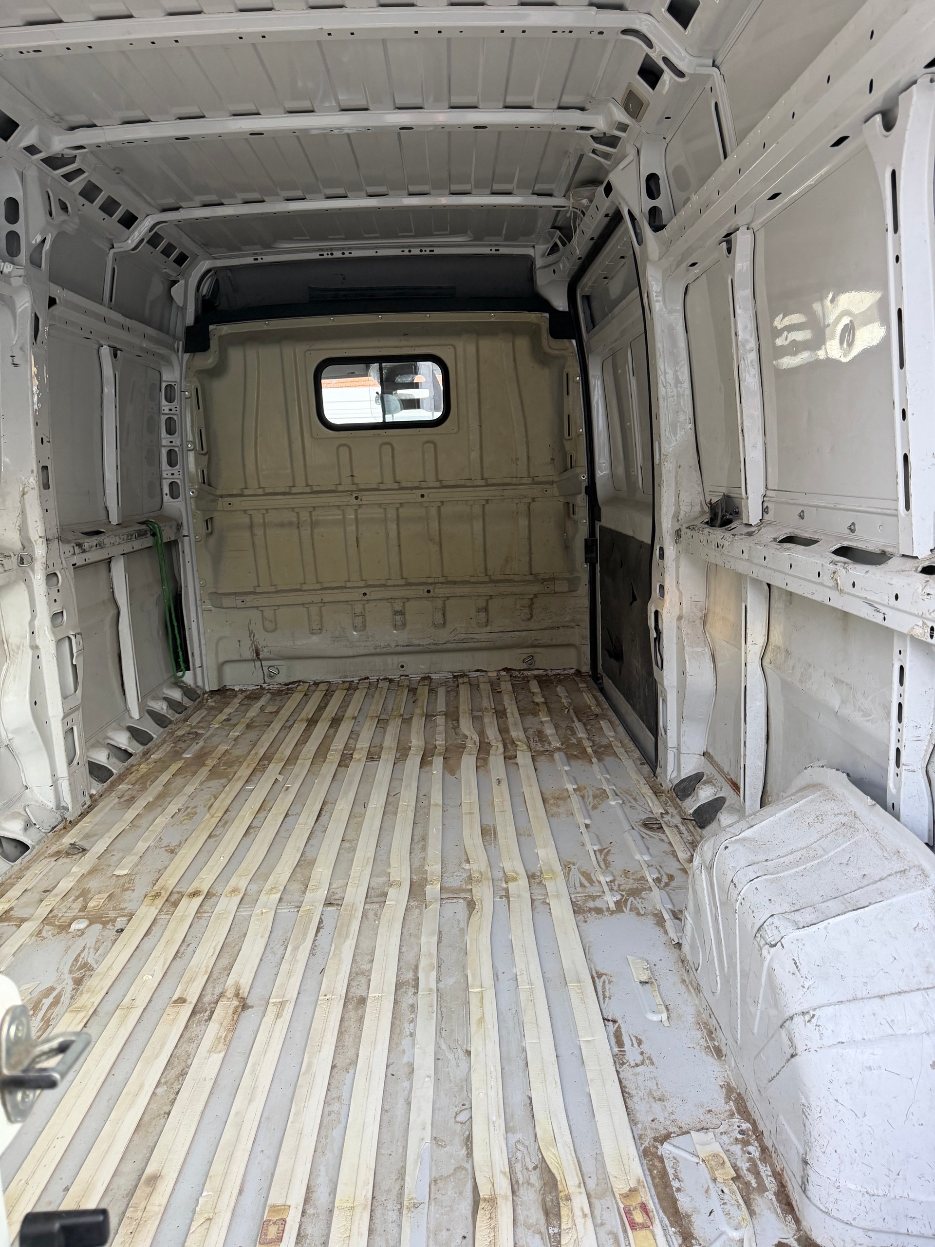 FIAT Ducato 35 2.3 MJ Comfort Matic-image-8