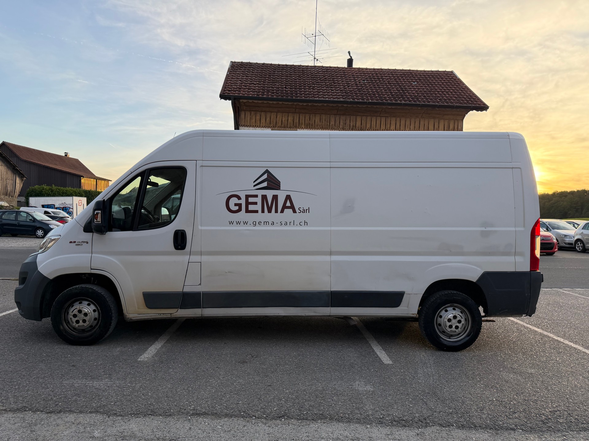 FIAT Ducato 35 2.3 MJ Comfort Matic-image-2
