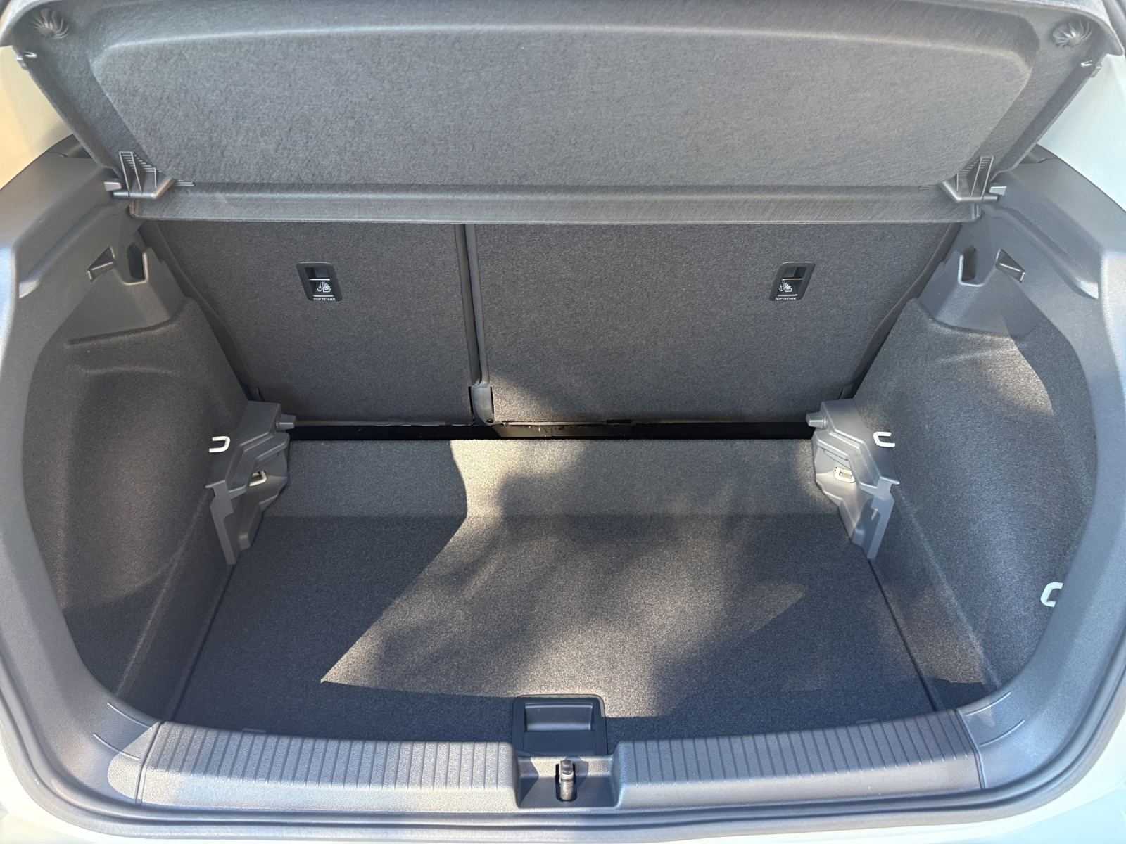 VW T-Cross 1.0 TSI EVO Life DSG-image-13