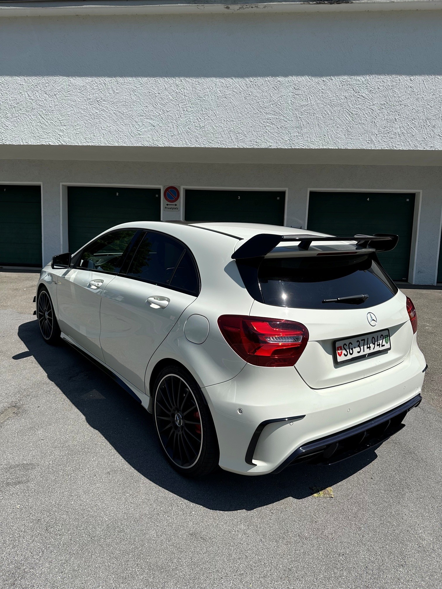 MERCEDES-BENZ A 45 AMG 4m-image-2