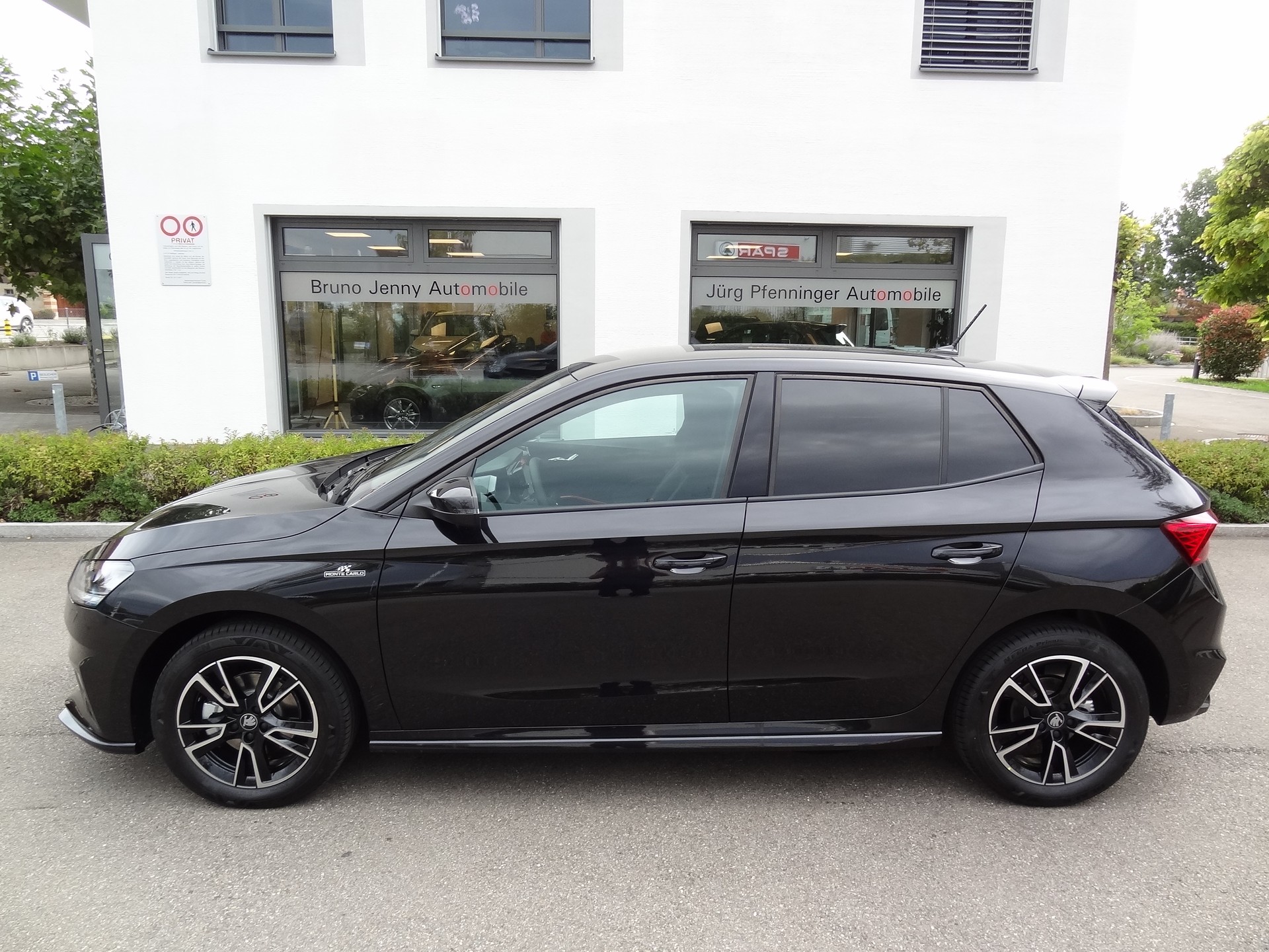 SKODA Fabia 1.0 TSI Monte Carlo DSG-showroom-element-1