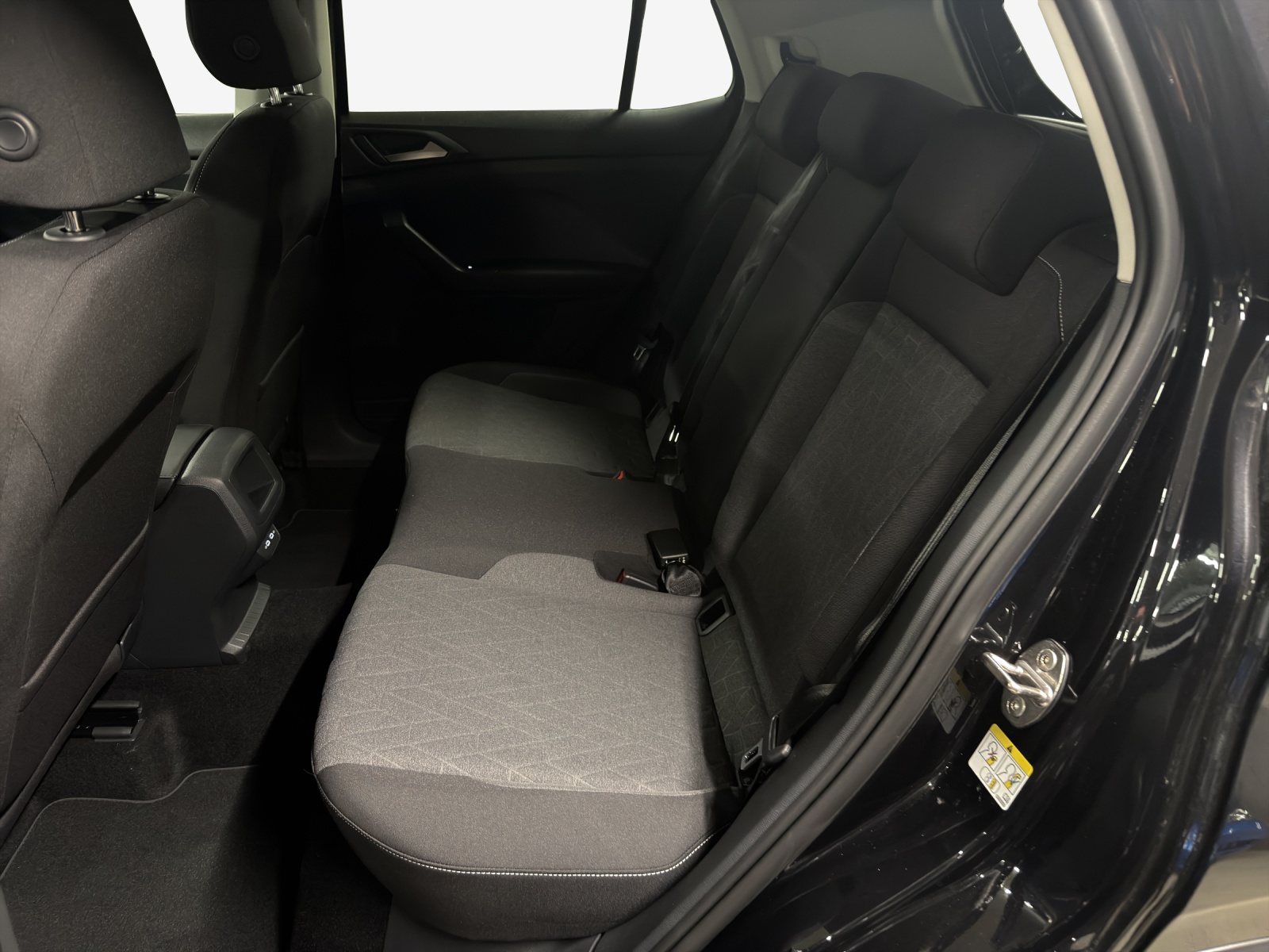 VW T-Cross UD 1.0TSI 115PS-image-11