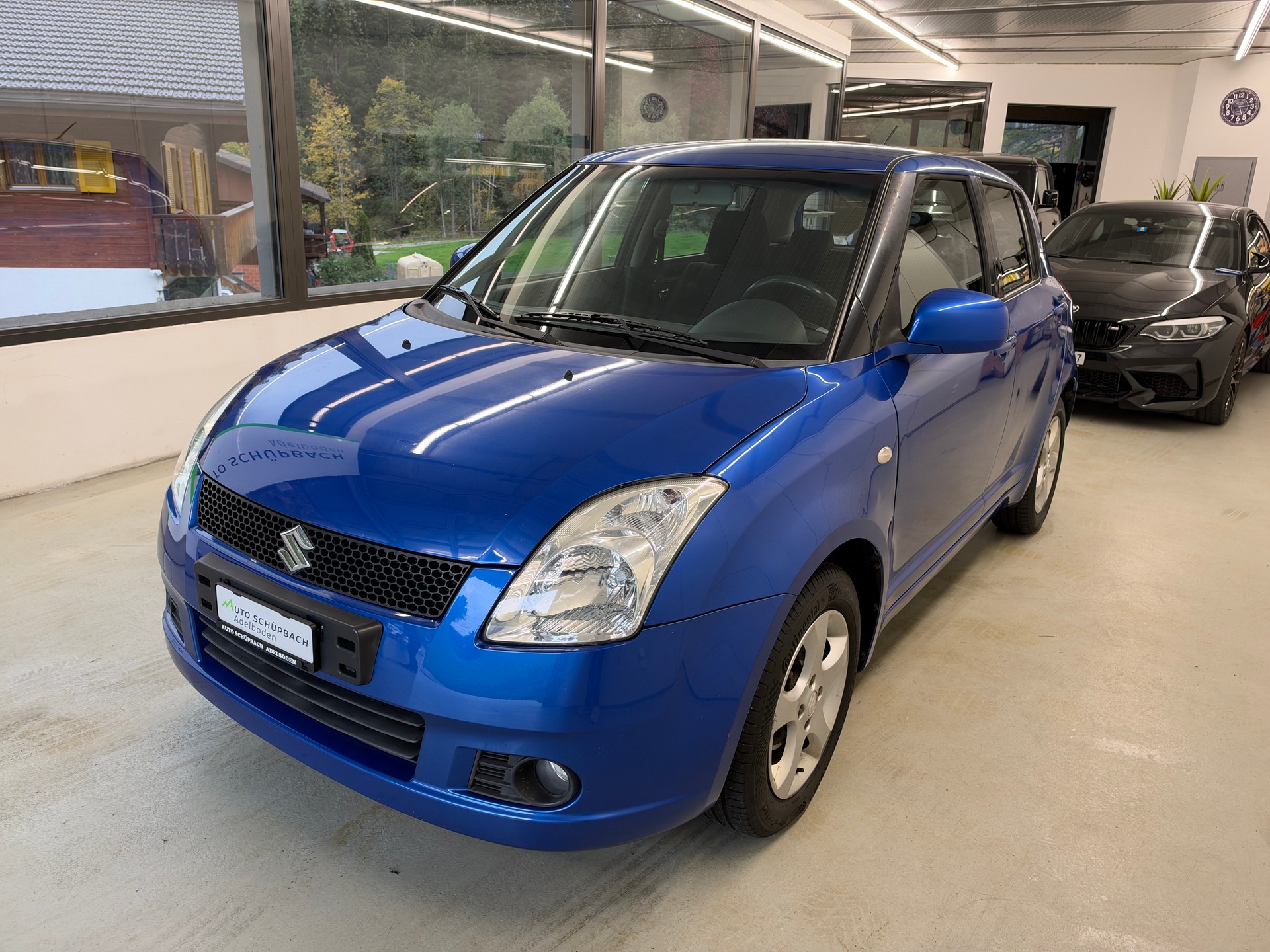 SUZUKI Swift 1.3i 16V GL 4x4-image-8