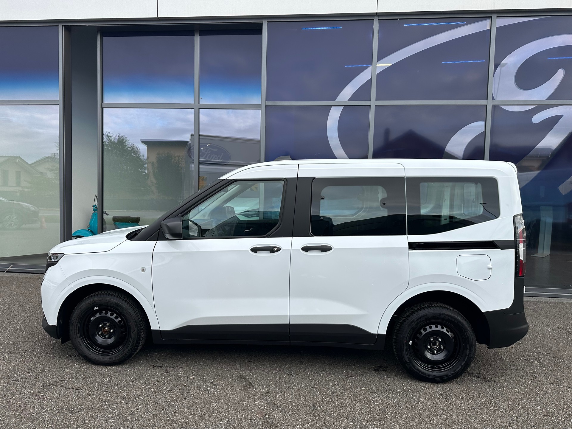 FORD Transit Courier Dkab. van 1.0 Trend/100CV/Man.-showroom-element-2