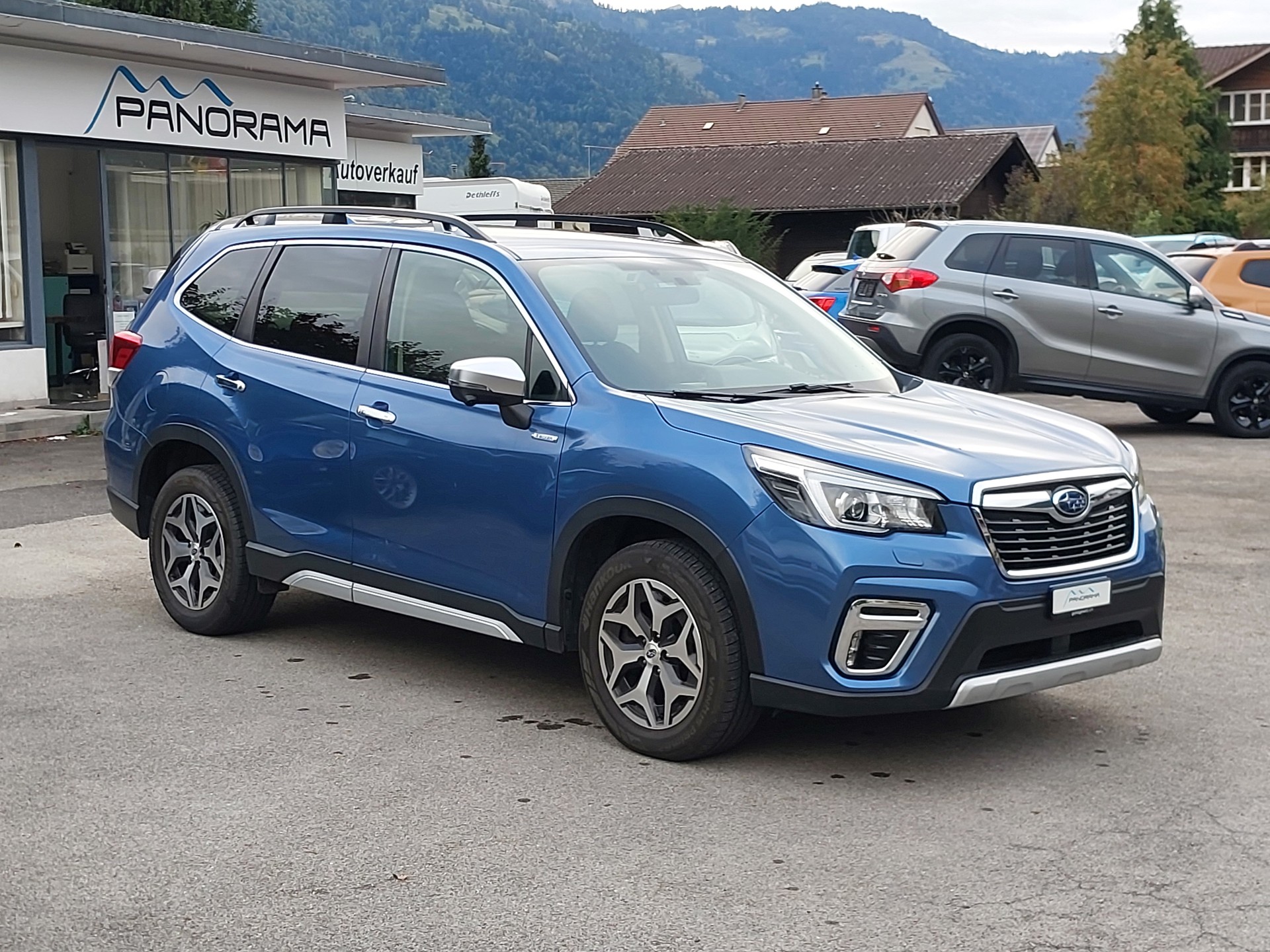 SUBARU Forester 2.0i e-Boxer Luxury Lineartronic-image-0