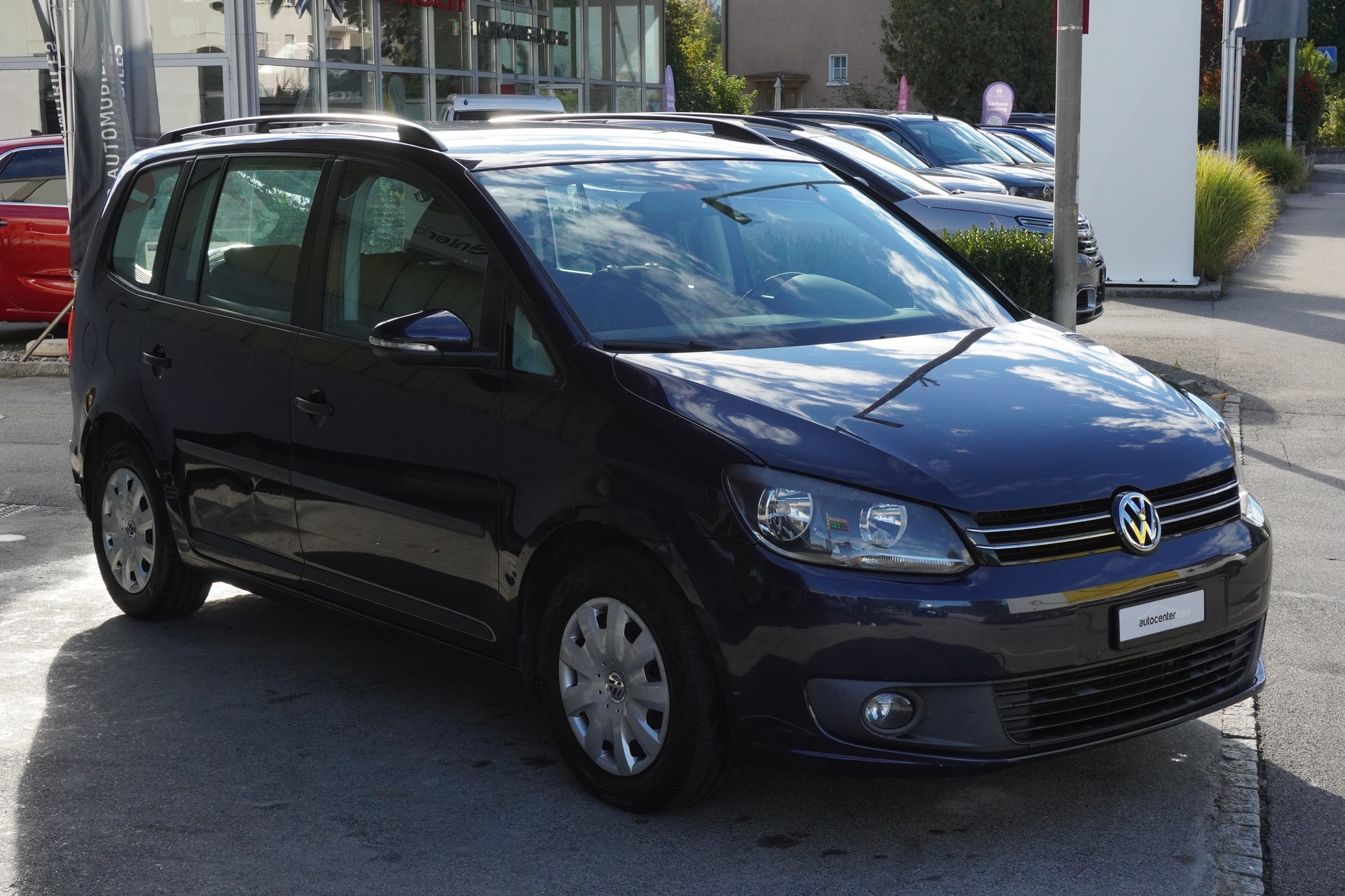 VW Touran 1.6 TDI Trendline-image-3