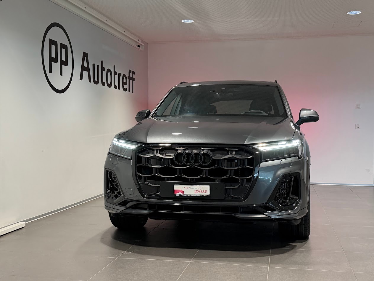 AUDI SQ7 TFSI quattro tiptronic-image-0