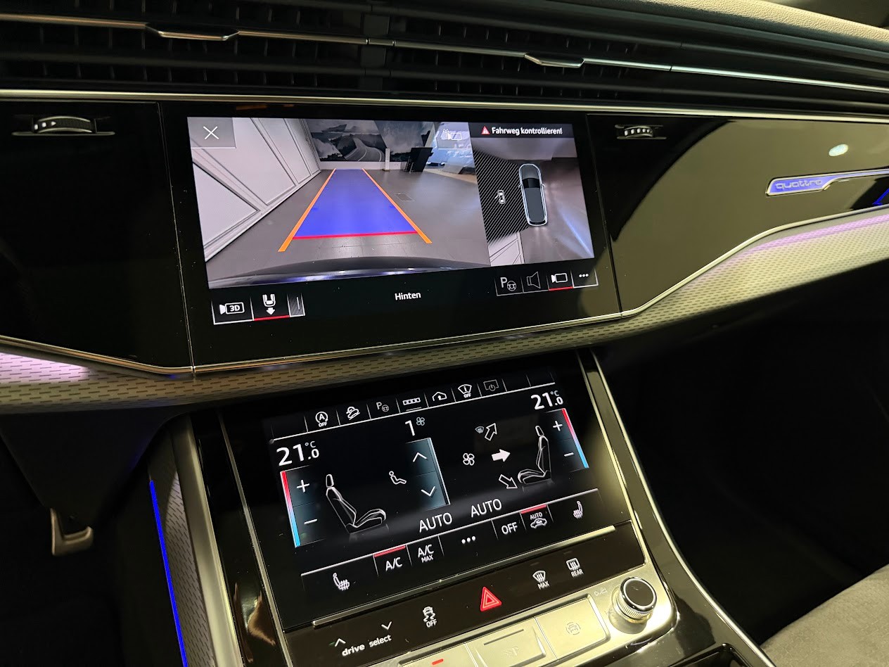 AUDI SQ7 TFSI quattro tiptronic-image-9
