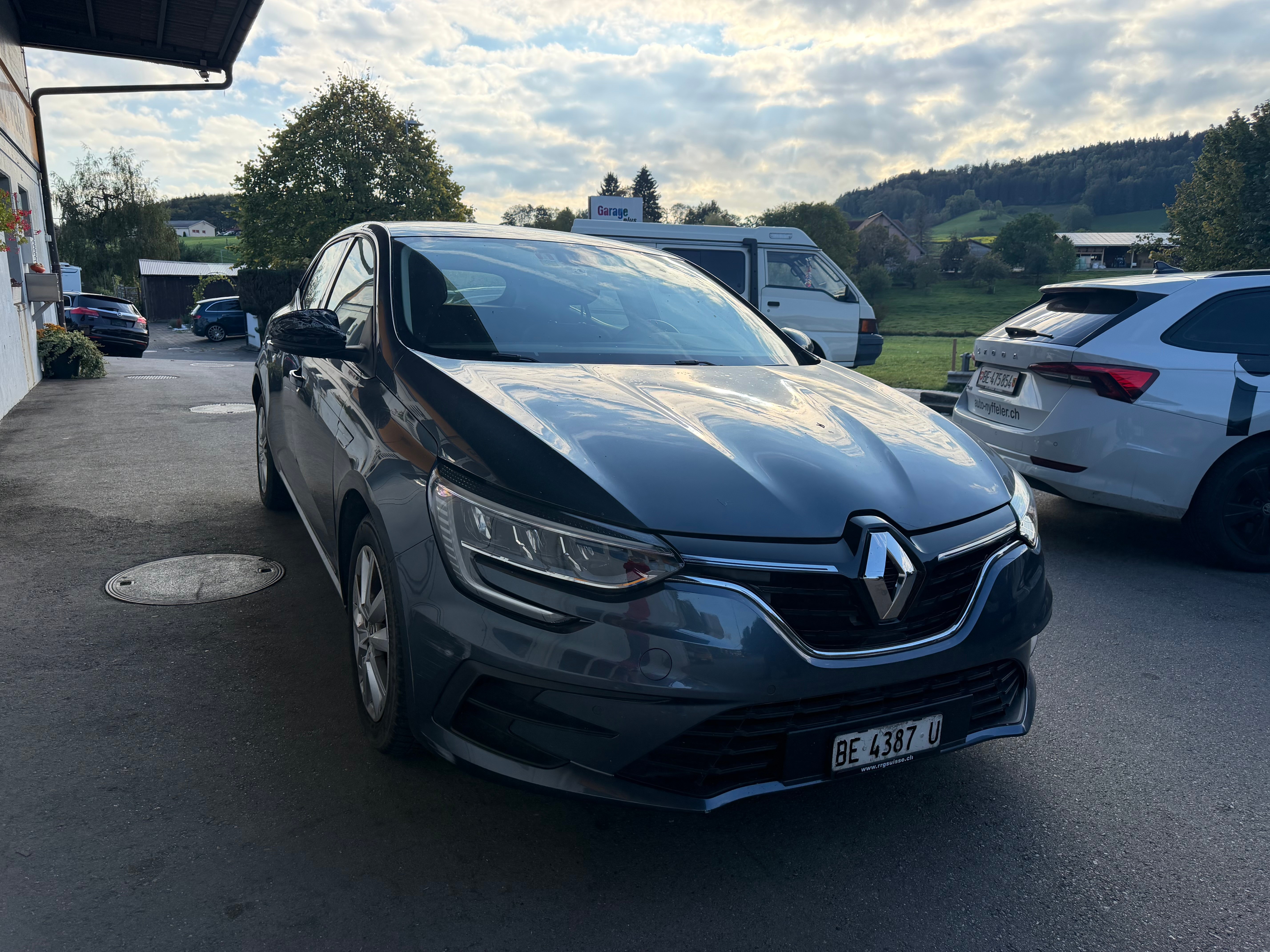 Car photo
