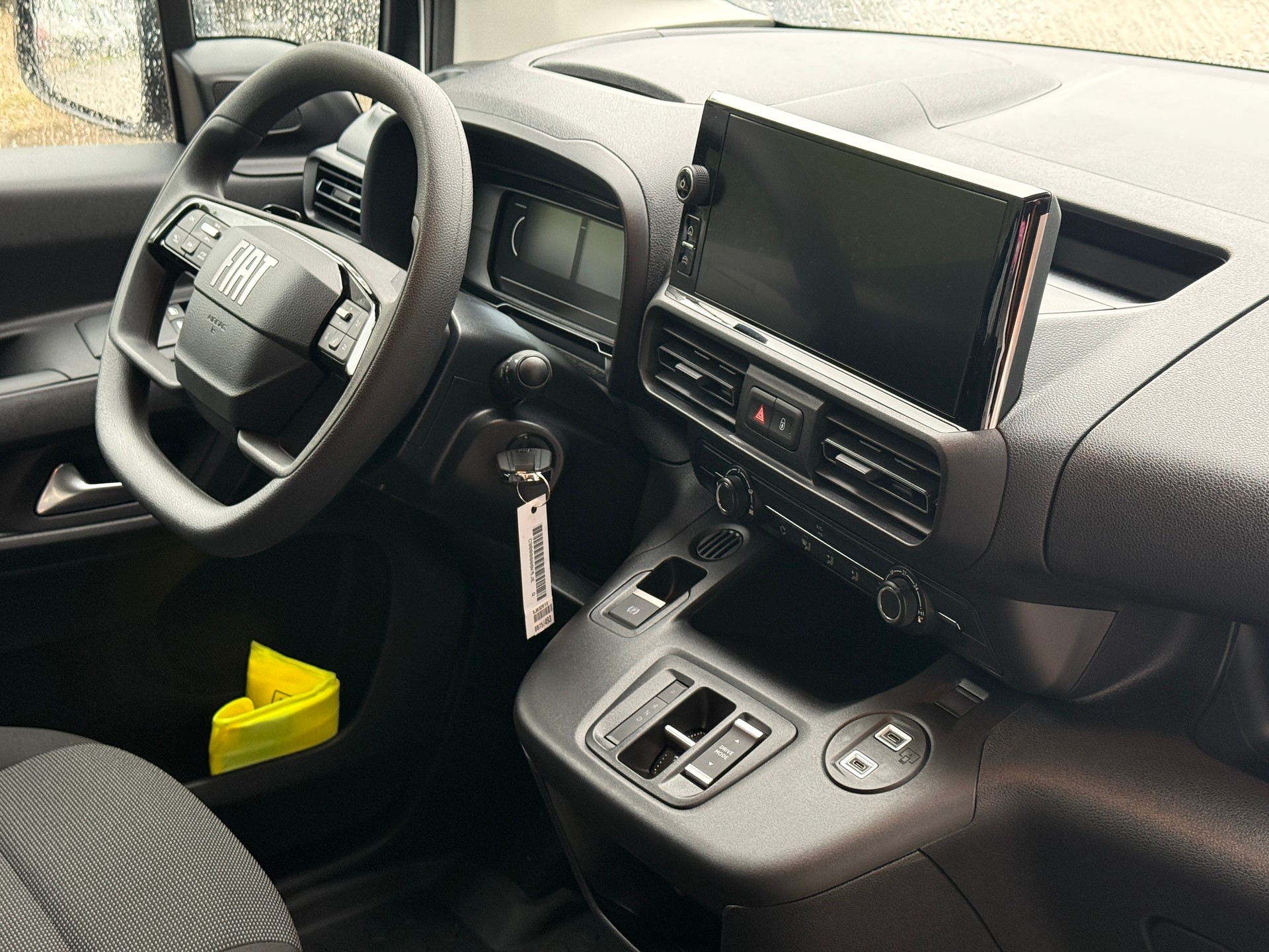 FIAT E-Doblo L2 50kWh 800kg-image-7