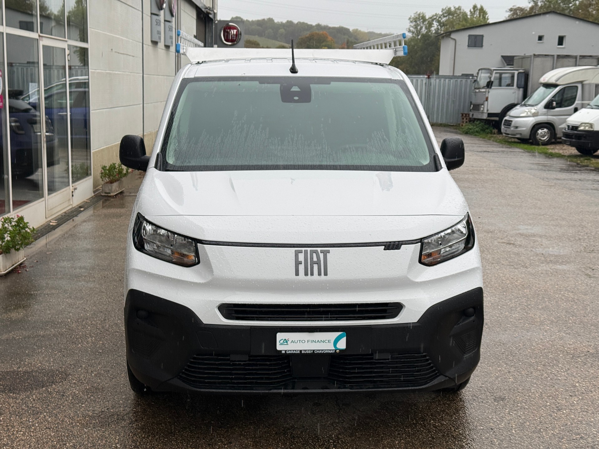 FIAT E-Doblo L2 50kWh 800kg-showroom-element-1