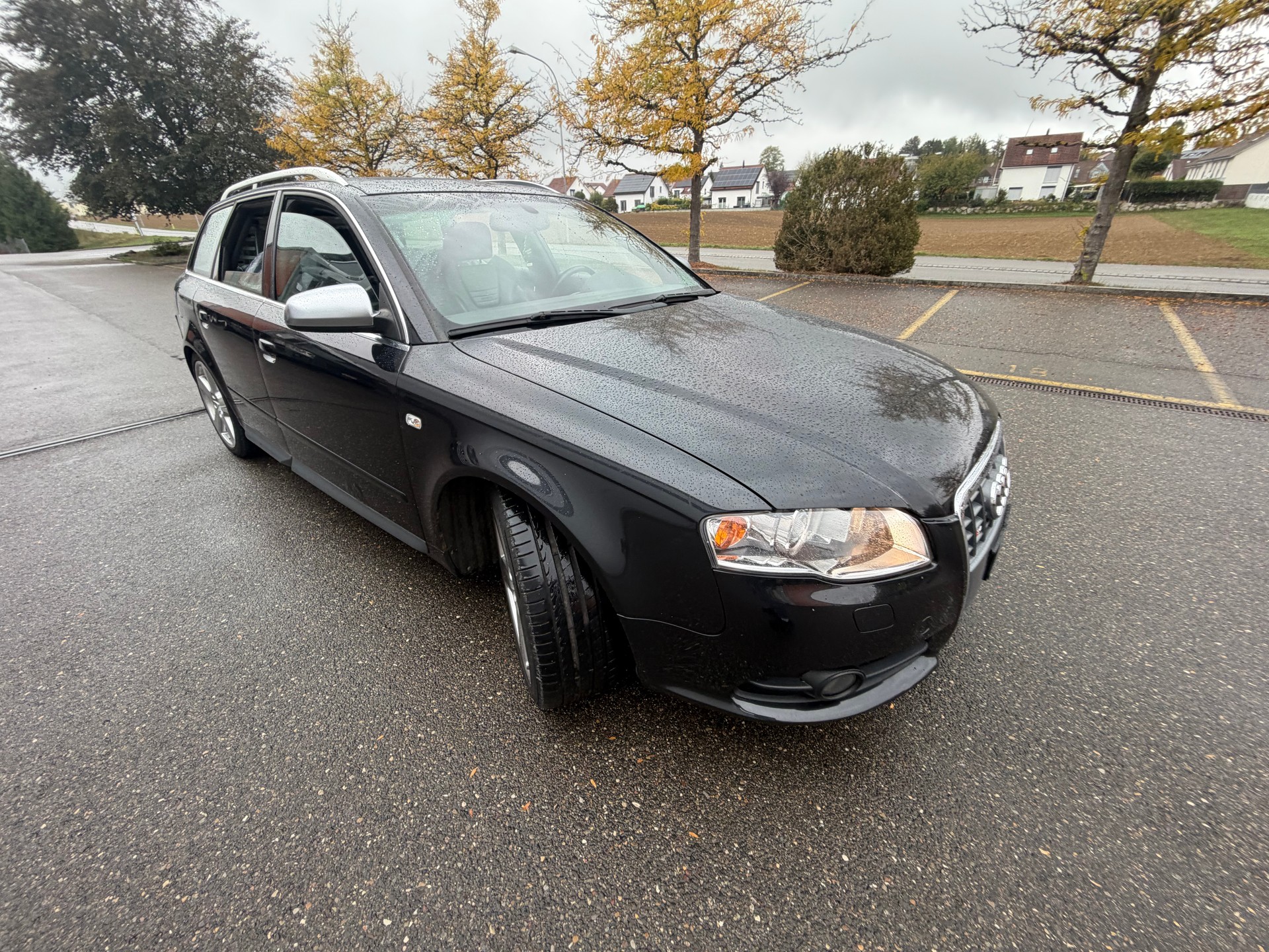 AUDI S4 Avant 4.2 V8 quattro-image-1