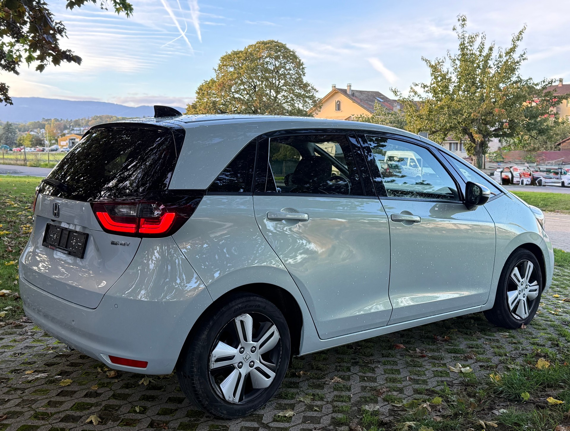 HONDA Jazz 1.5i-MMD Executive E-CVT-image-3