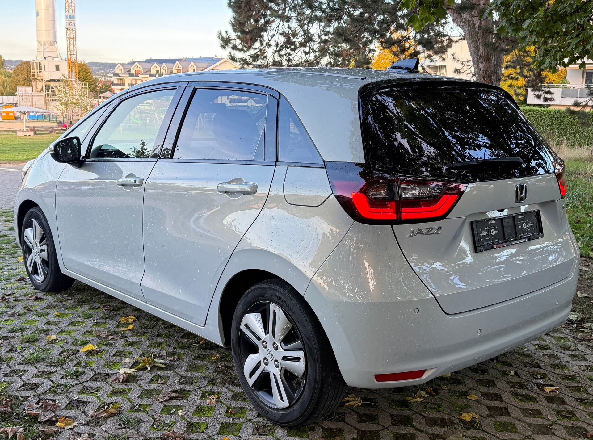 HONDA Jazz 1.5i-MMD Executive E-CVT-image-4