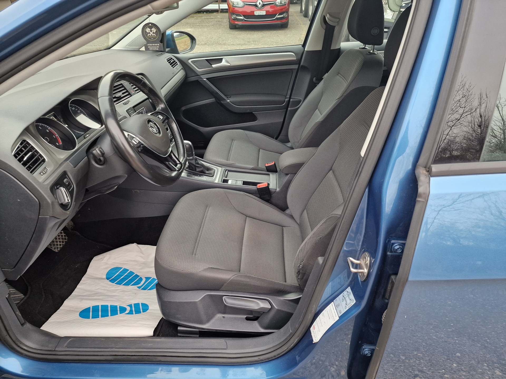 VW Golf Variant 1.4 TSI Comfortline DSG-image-6