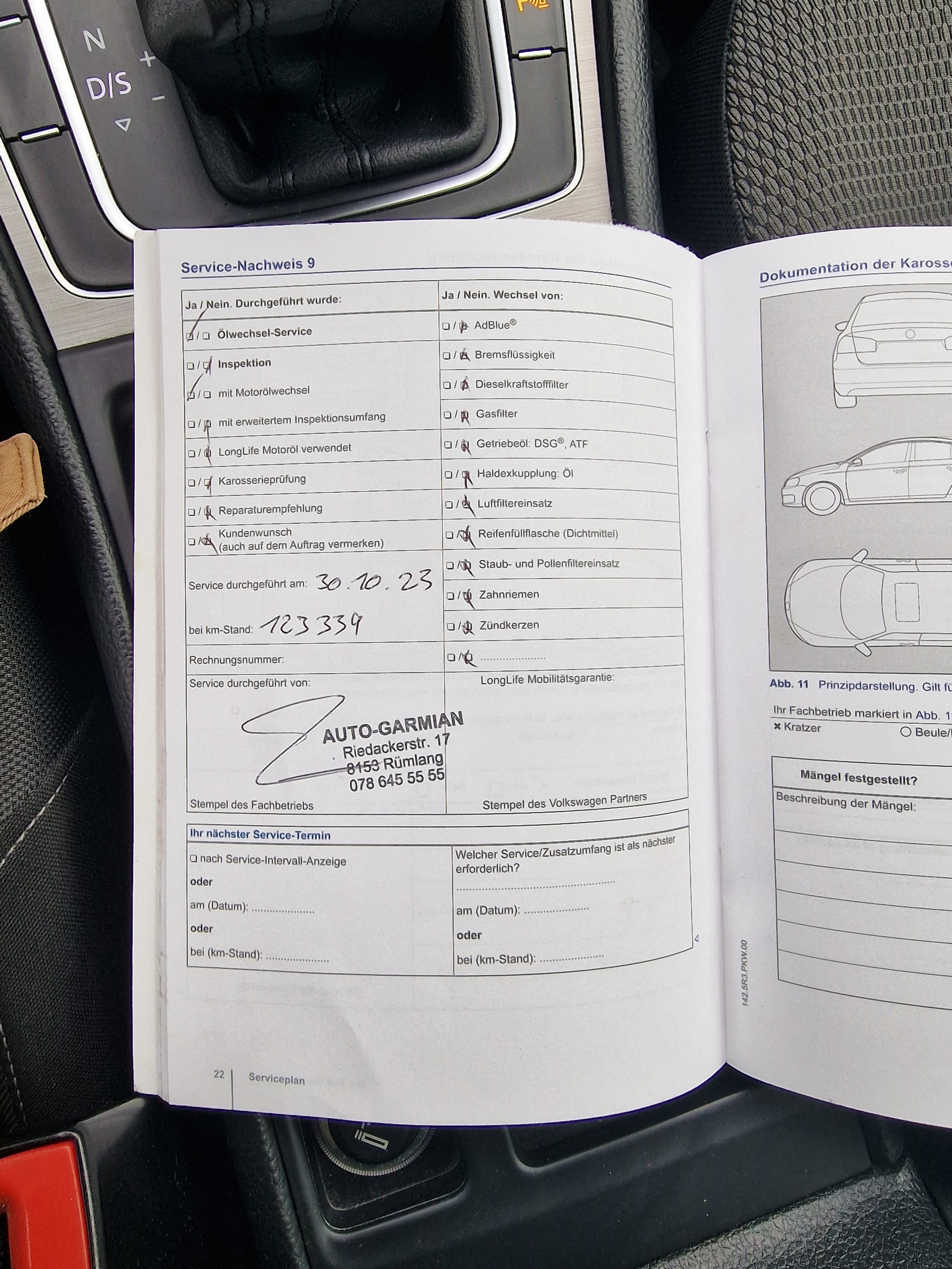 VW Golf Variant 1.4 TSI Comfortline DSG-image-14
