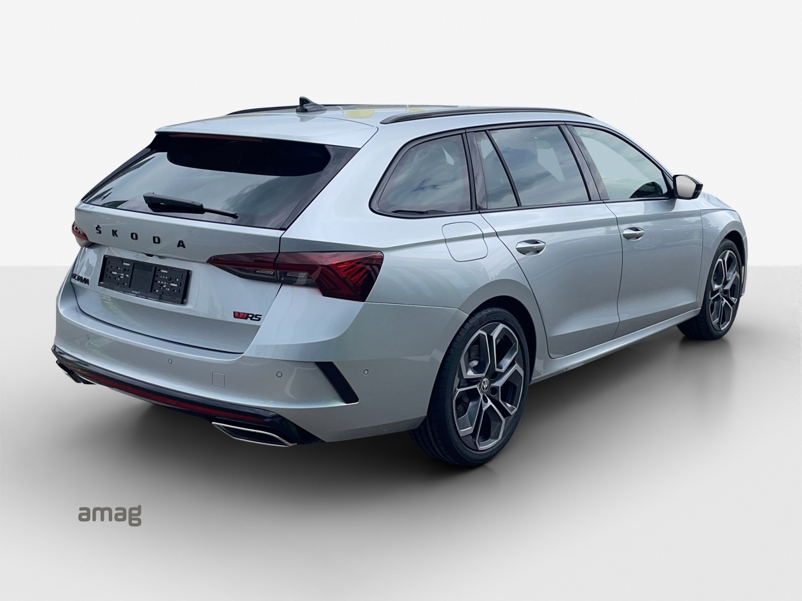 SKODA Octavia Combi 2.0 TSI DSG RS-image-3