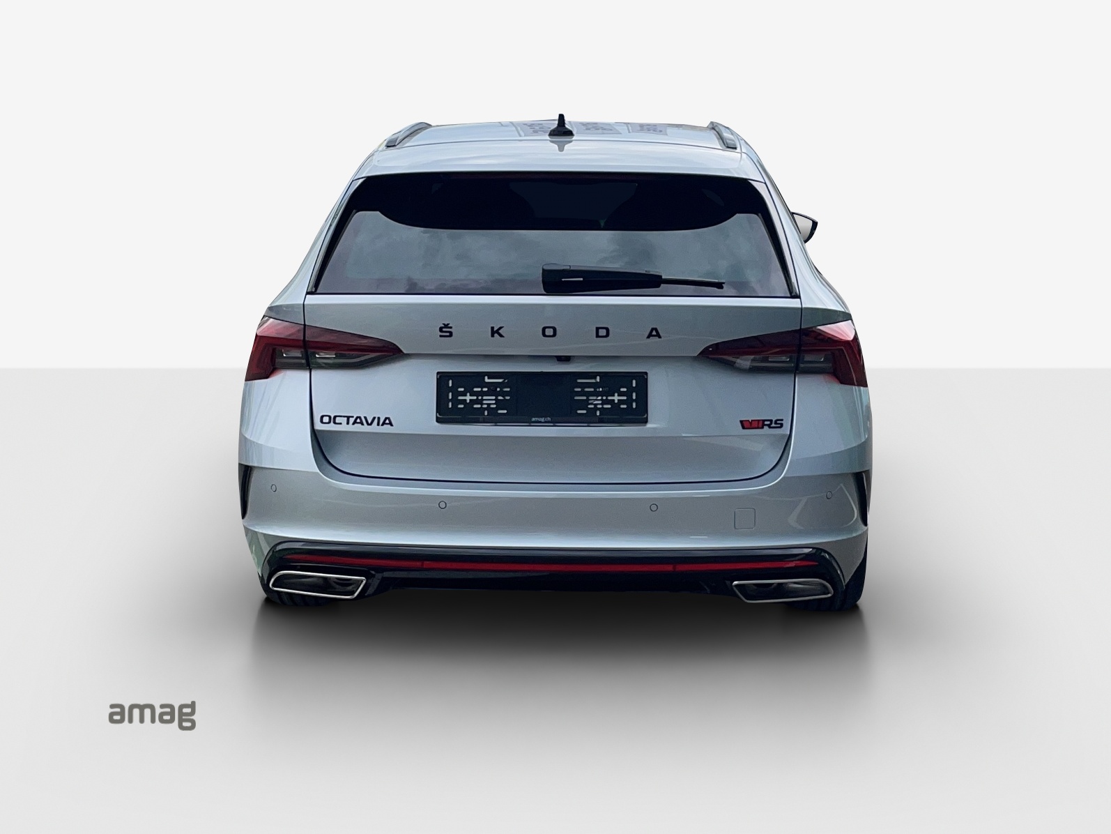SKODA Octavia Combi 2.0 TSI DSG RS-image-5