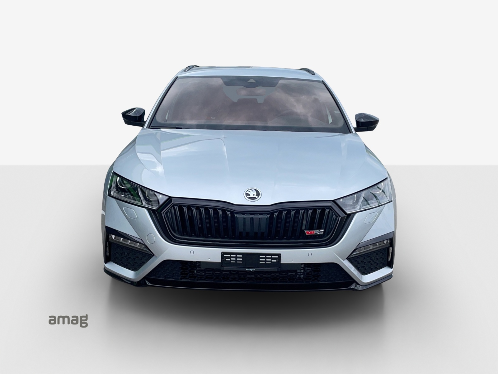 SKODA Octavia Combi 2.0 TSI DSG RS-image-4