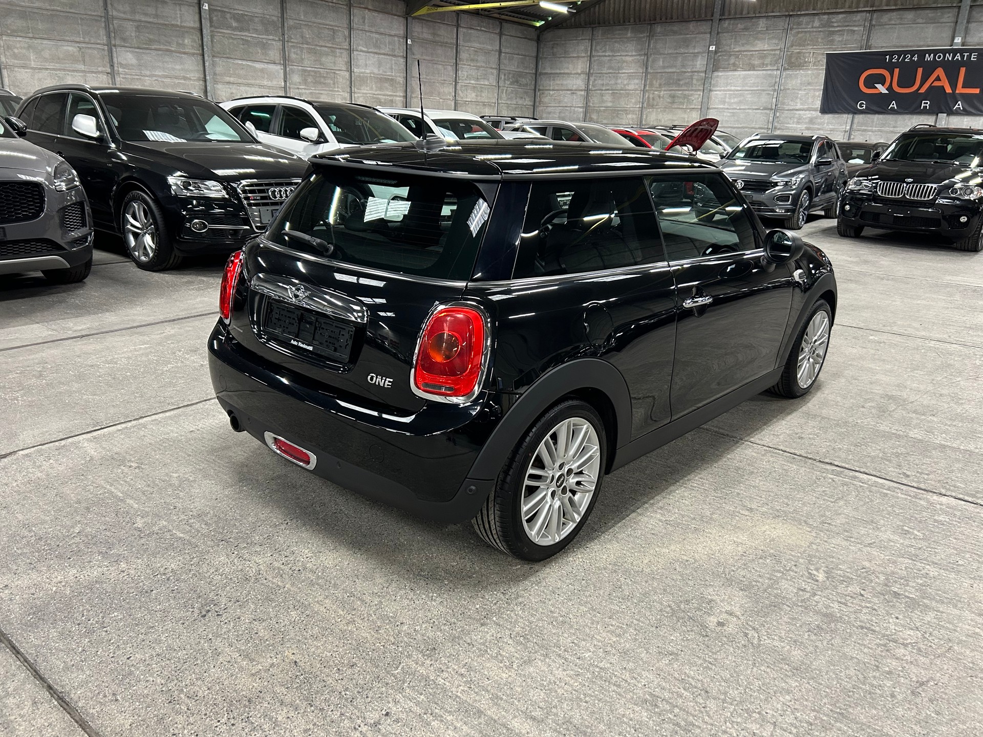 MINI Mini One Classic Edition-image-2